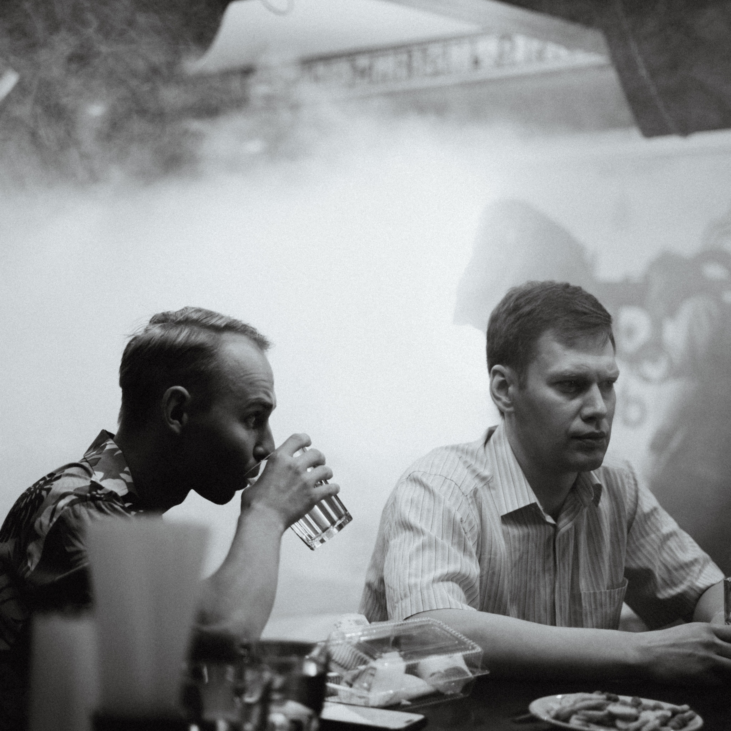 Геннадий должен умереть. Кристина — портретный фотограф