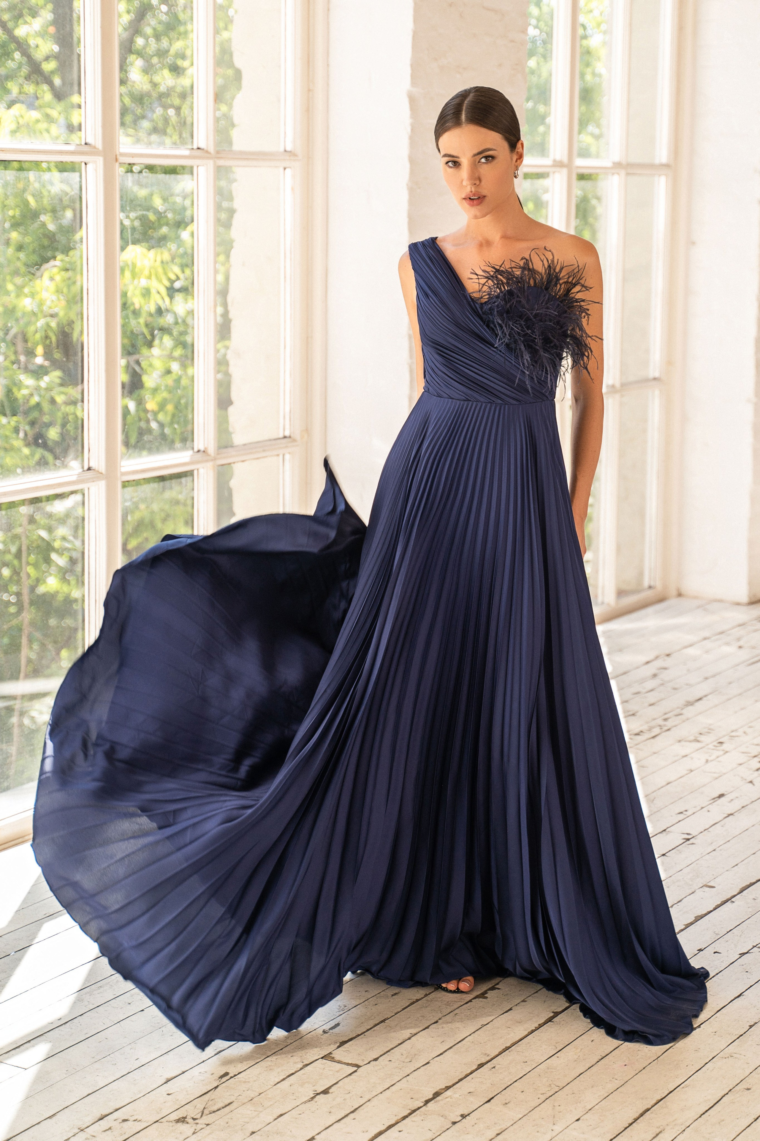 Съемка вечерних платьев DIAFANO с Ксенией. Свадебный и портретный фотограф Клипа Максим