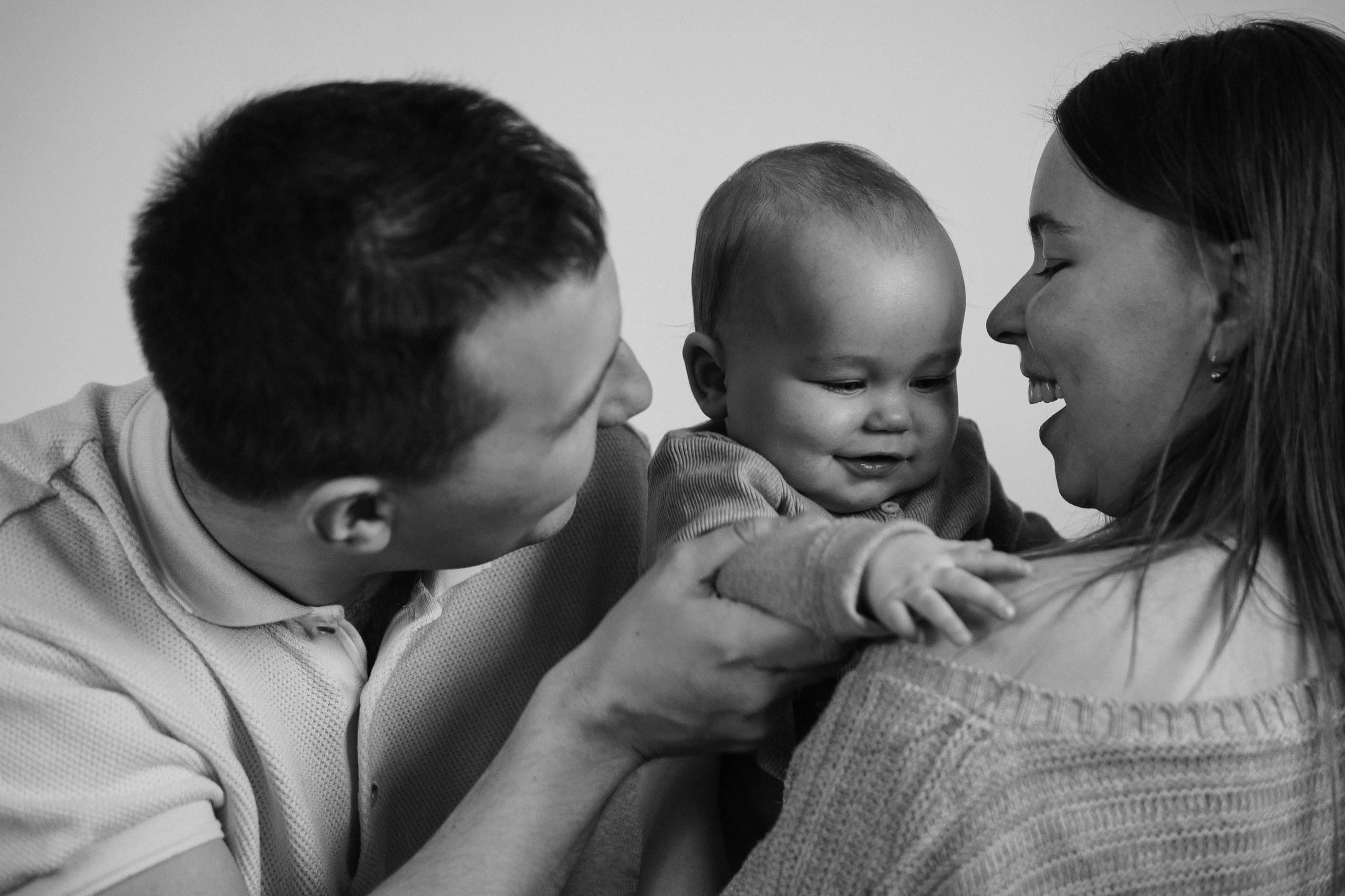 Домашняя фотосессия Сашеньки и родителей. Фотограф Ольга Игорева