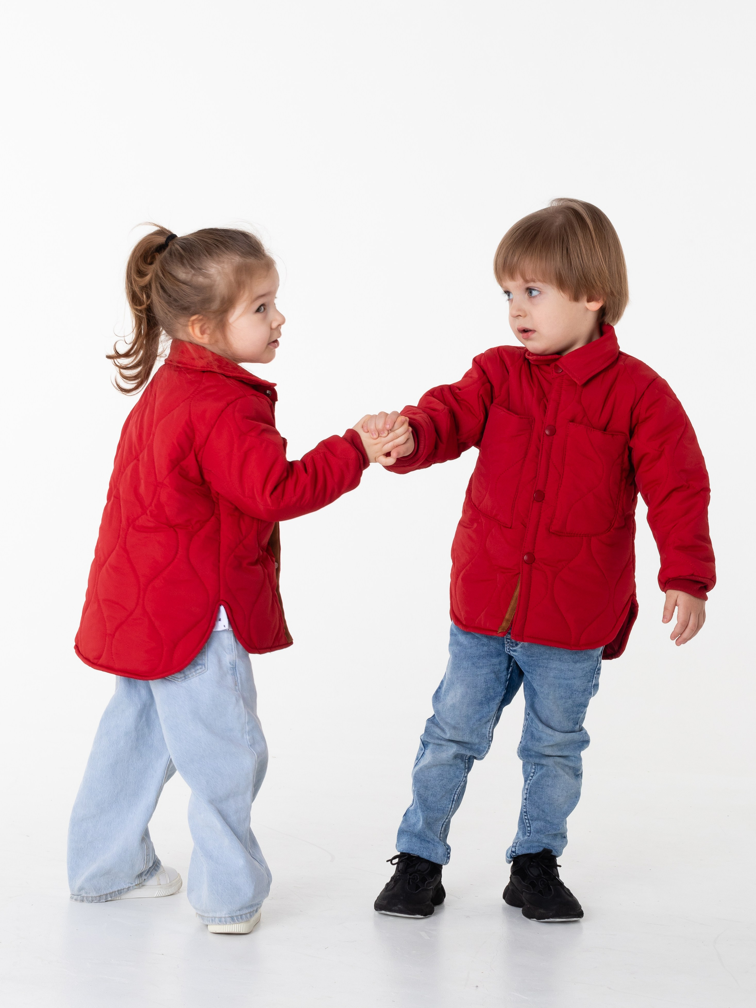 Детские куртки. Фотограф в Краснодаре Арина Кудряшова