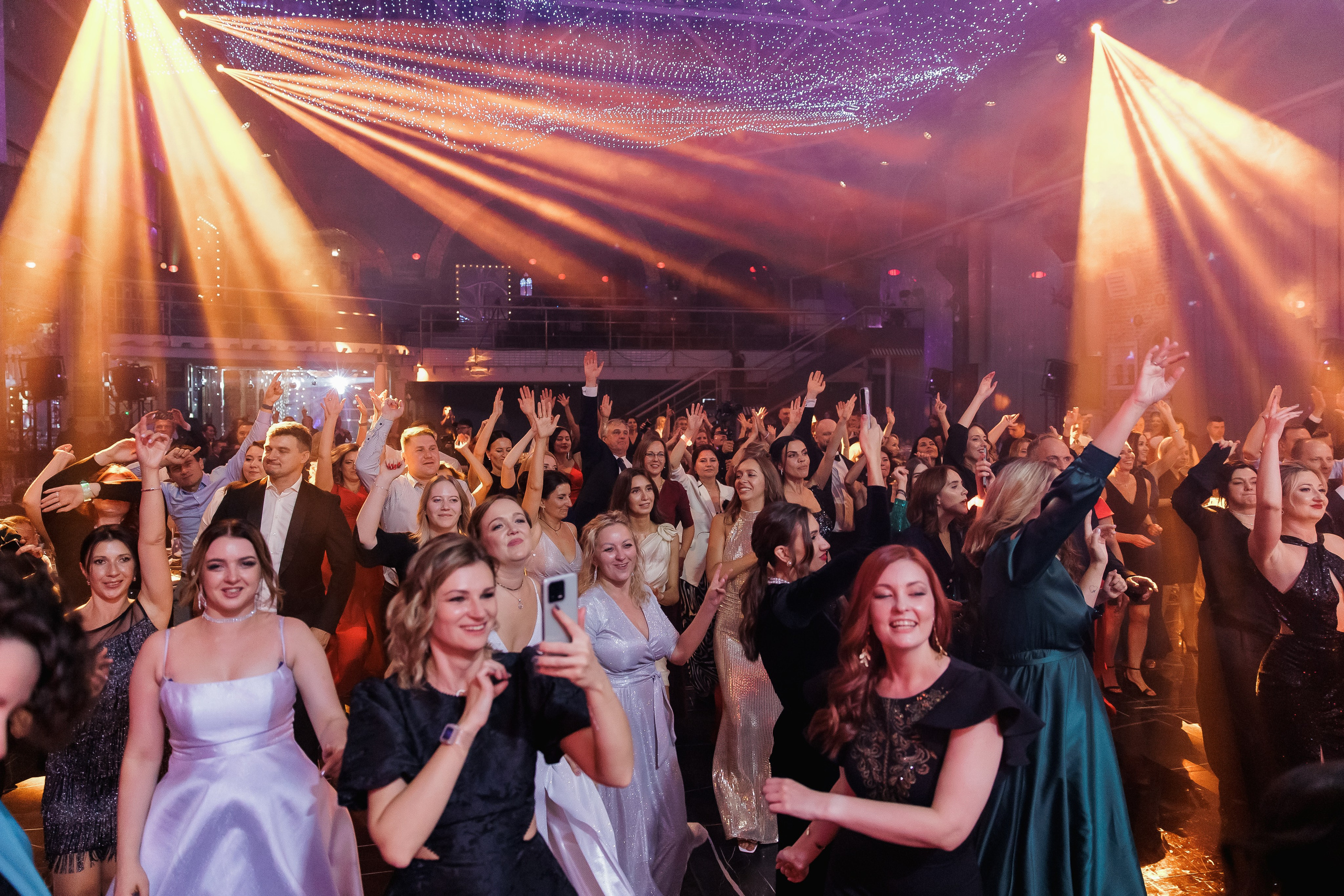 Вселенная ADM — 30 лет