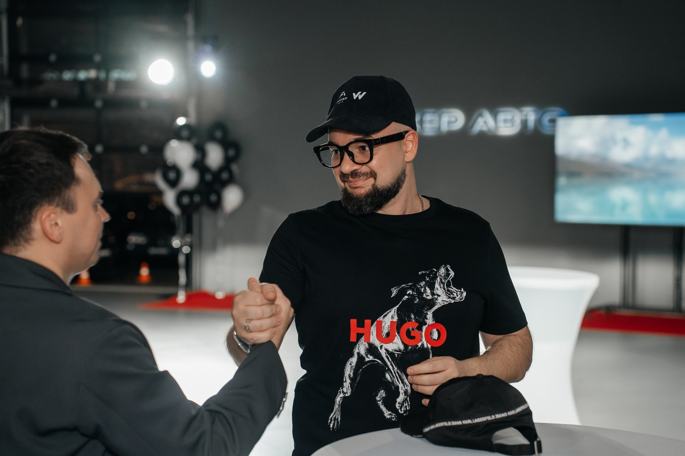 ПРЕЗЕНТАЦИЯ АВТО В FAKER AUTO GROUP. Семейный и репортажный фотограф в Москве Оксана Шилова