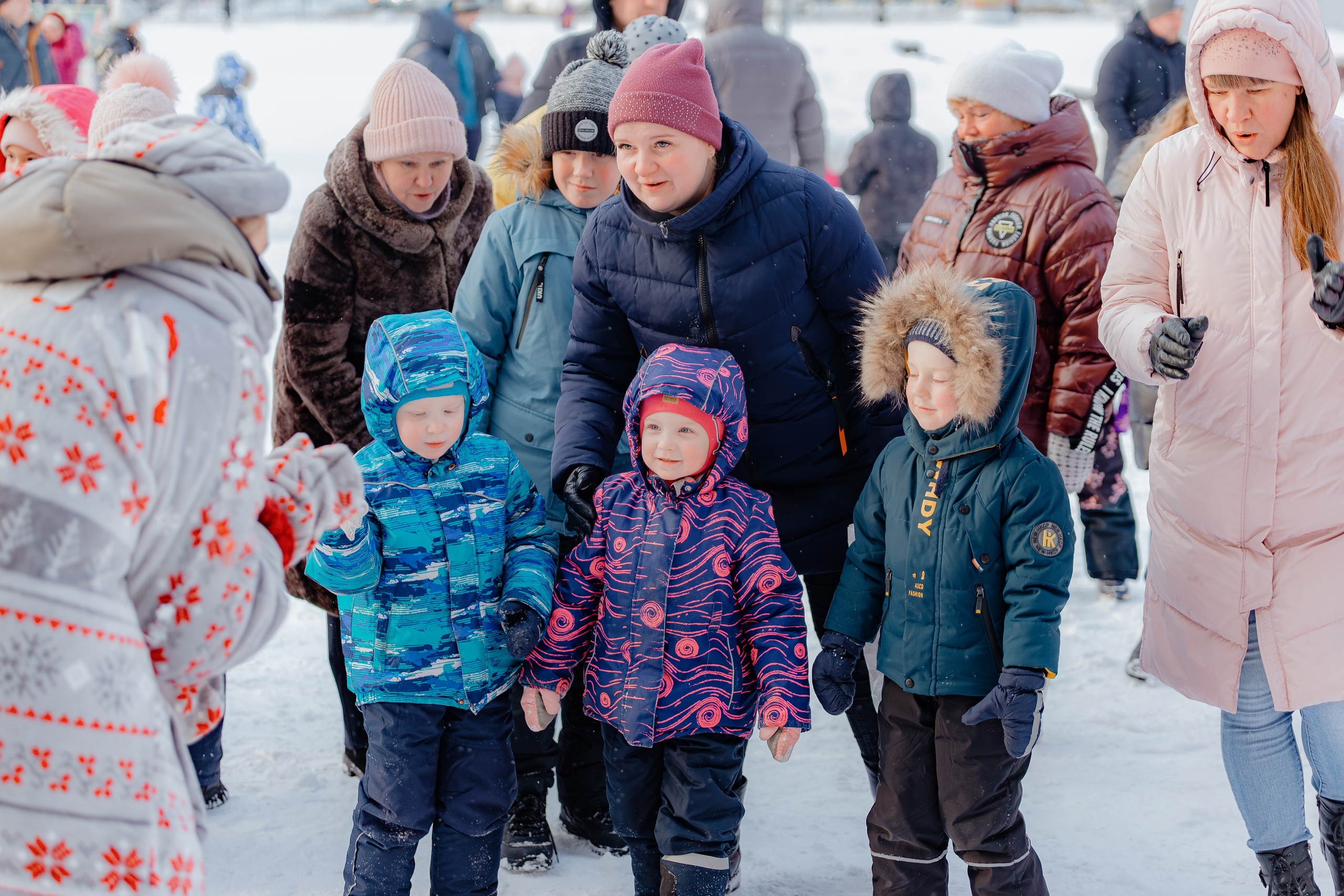 Ёлка от банка «Хлынов». Свадебный и репортажный фотограф Киров | Вадим Карпук