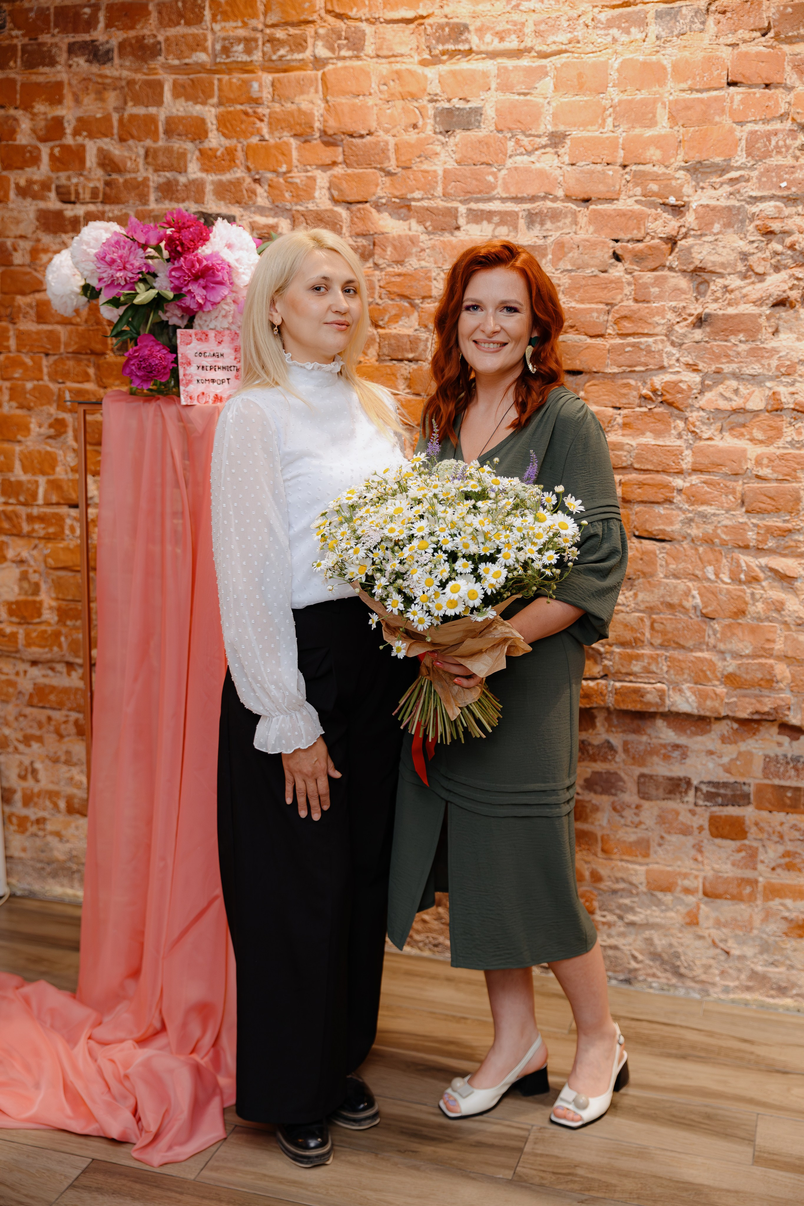 Презентация книги. Свадебный и репортажный фотограф Киров | Вадим Карпук