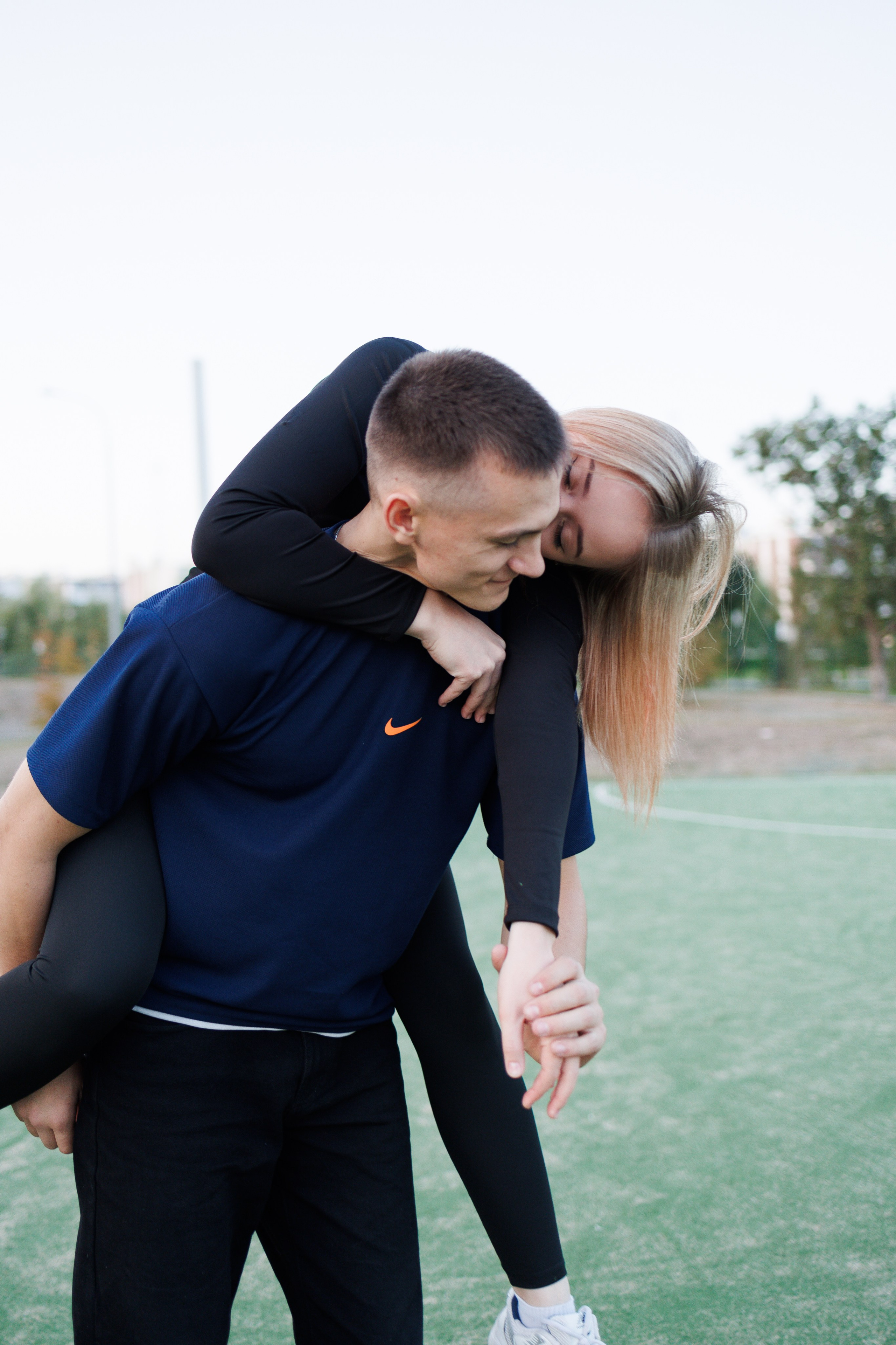 На спорт площадке (Настя+Игорь). Photograph Svetlana Volkova