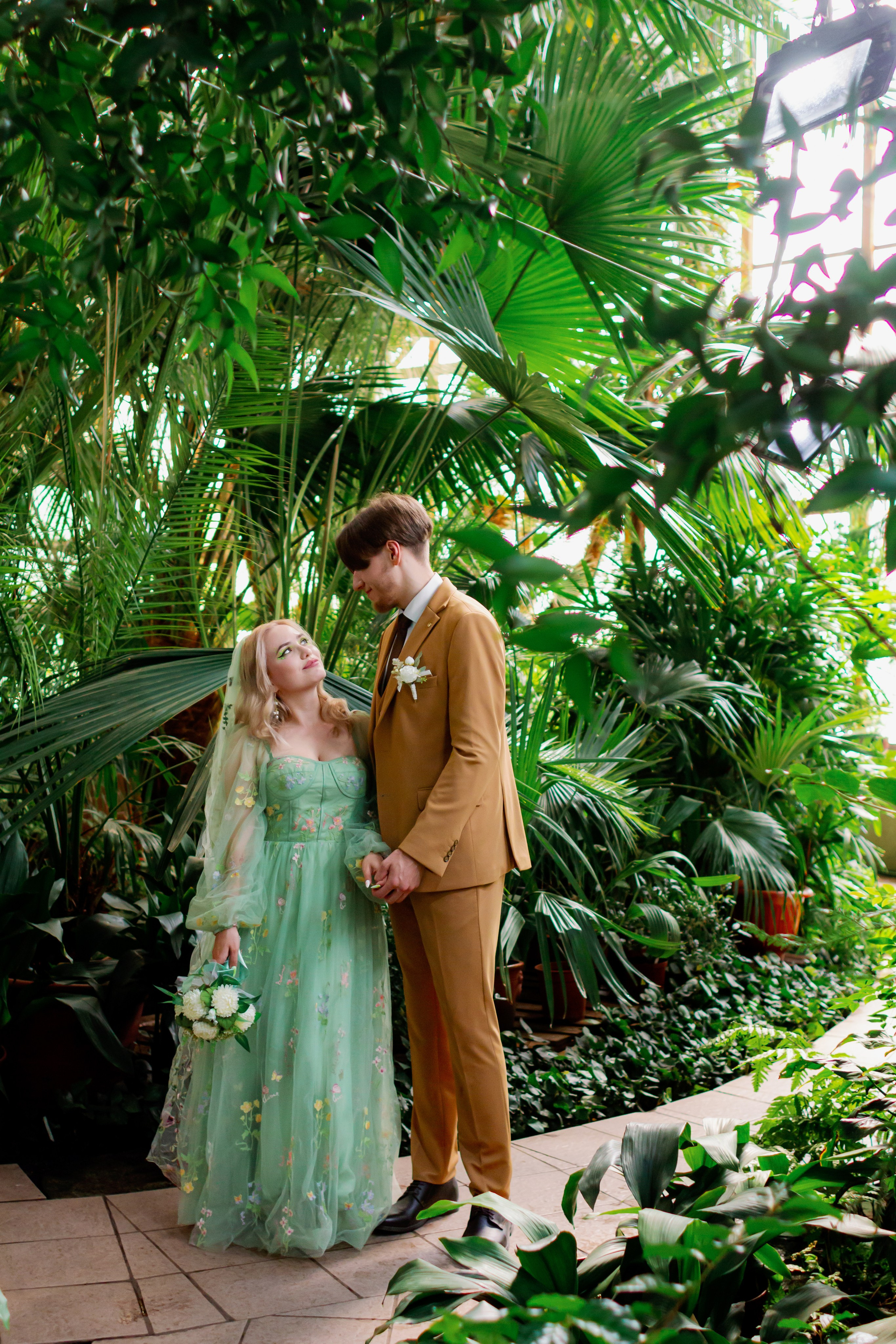 Никита и Валерия. Свадебная фотосессия в оранжерее, Екатеринбург. Фотограф в Екатеринбурге Пойгина Елена