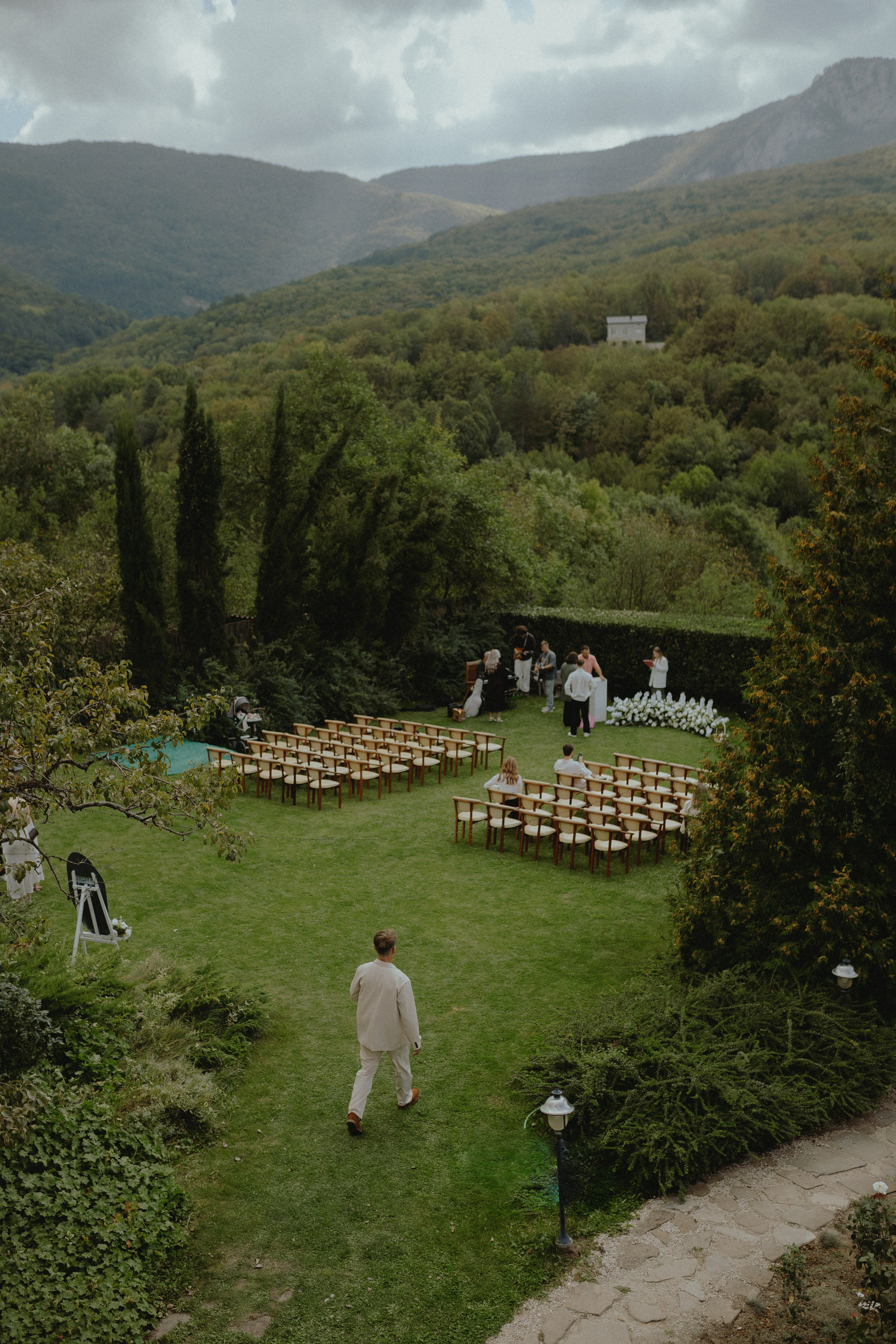 Дима и Настя | Rainy mountain wed | Крым. Свадебный фотограф в Санкт-Петербурге Анастасия Селиванова