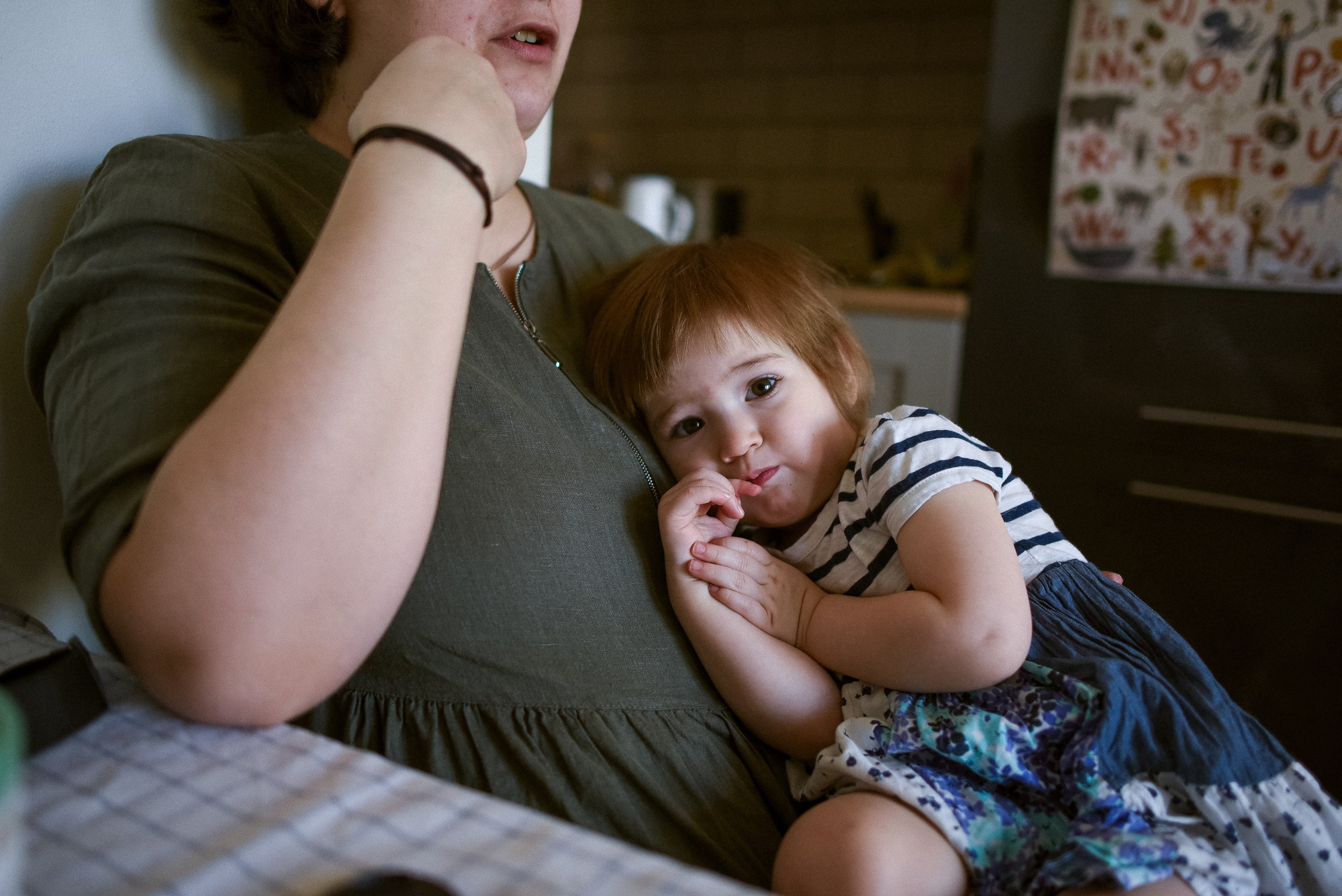 A Mom’s Day: The Everyday Hustle. Documentary family photography in Barcelona and beyond