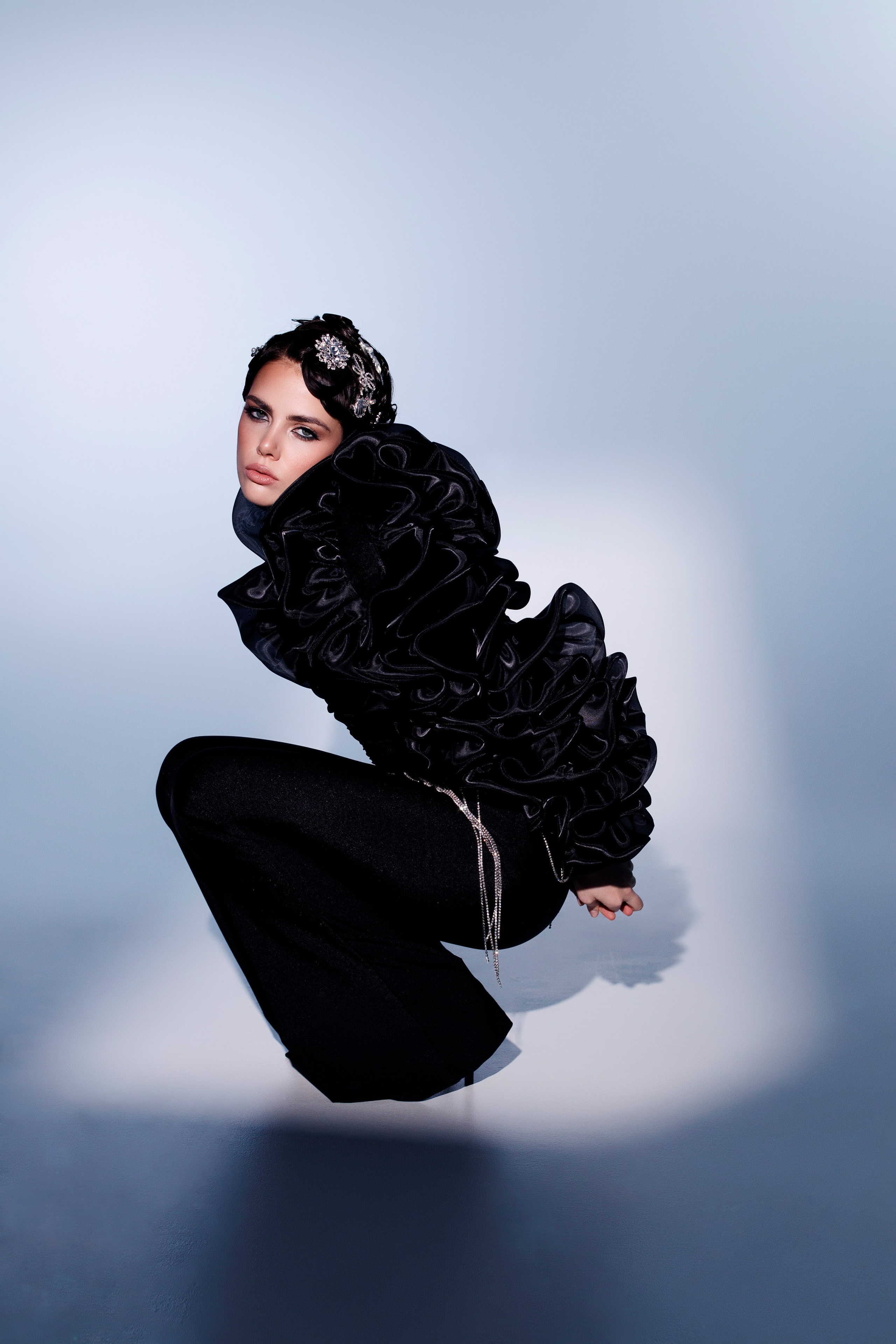 Фотосессия в студии. Я — фотограф, который помогает запечатлеть самые важные моменты вашей жизни!