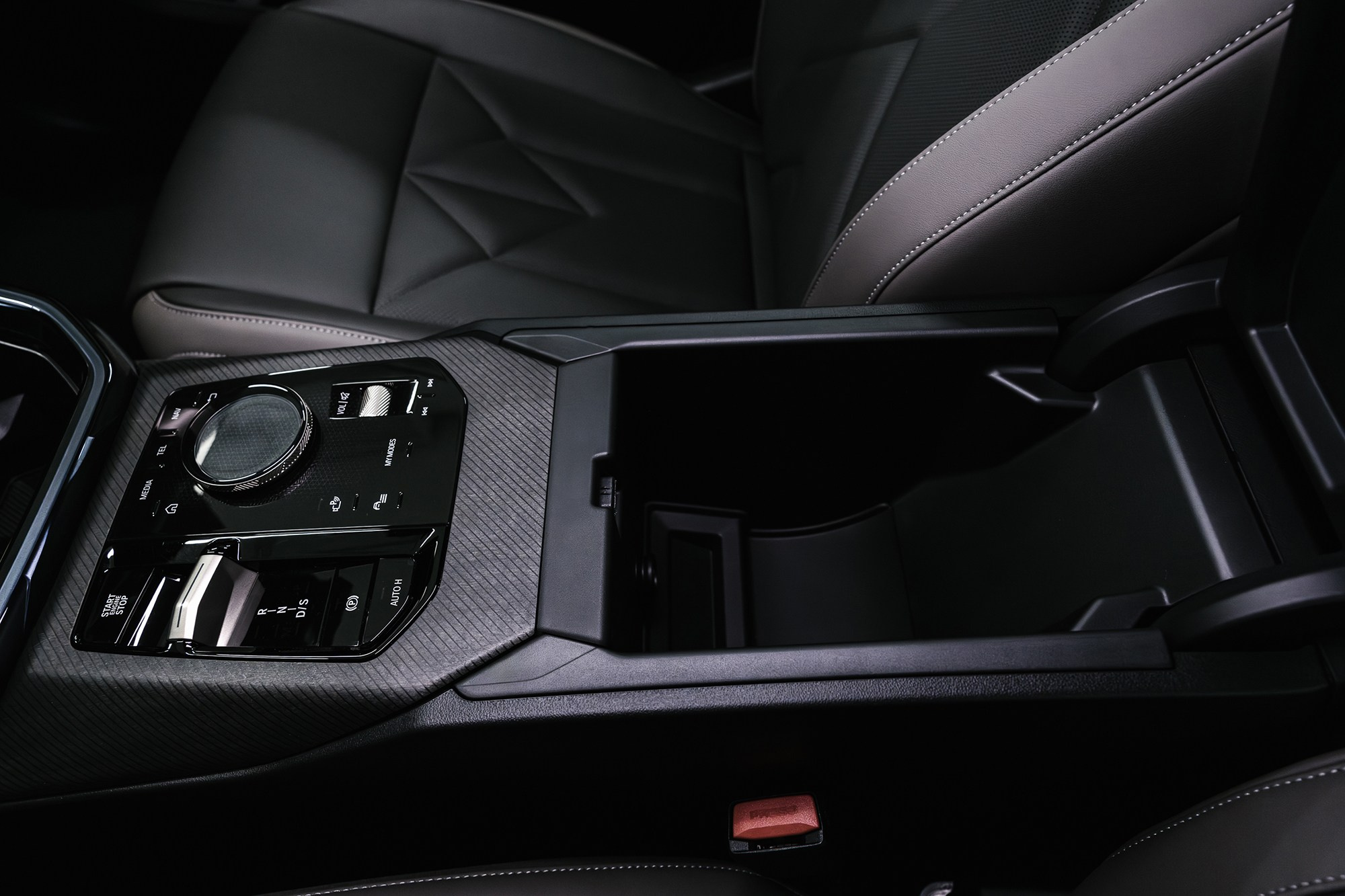 BMW X3 White G45. Новые автомобили