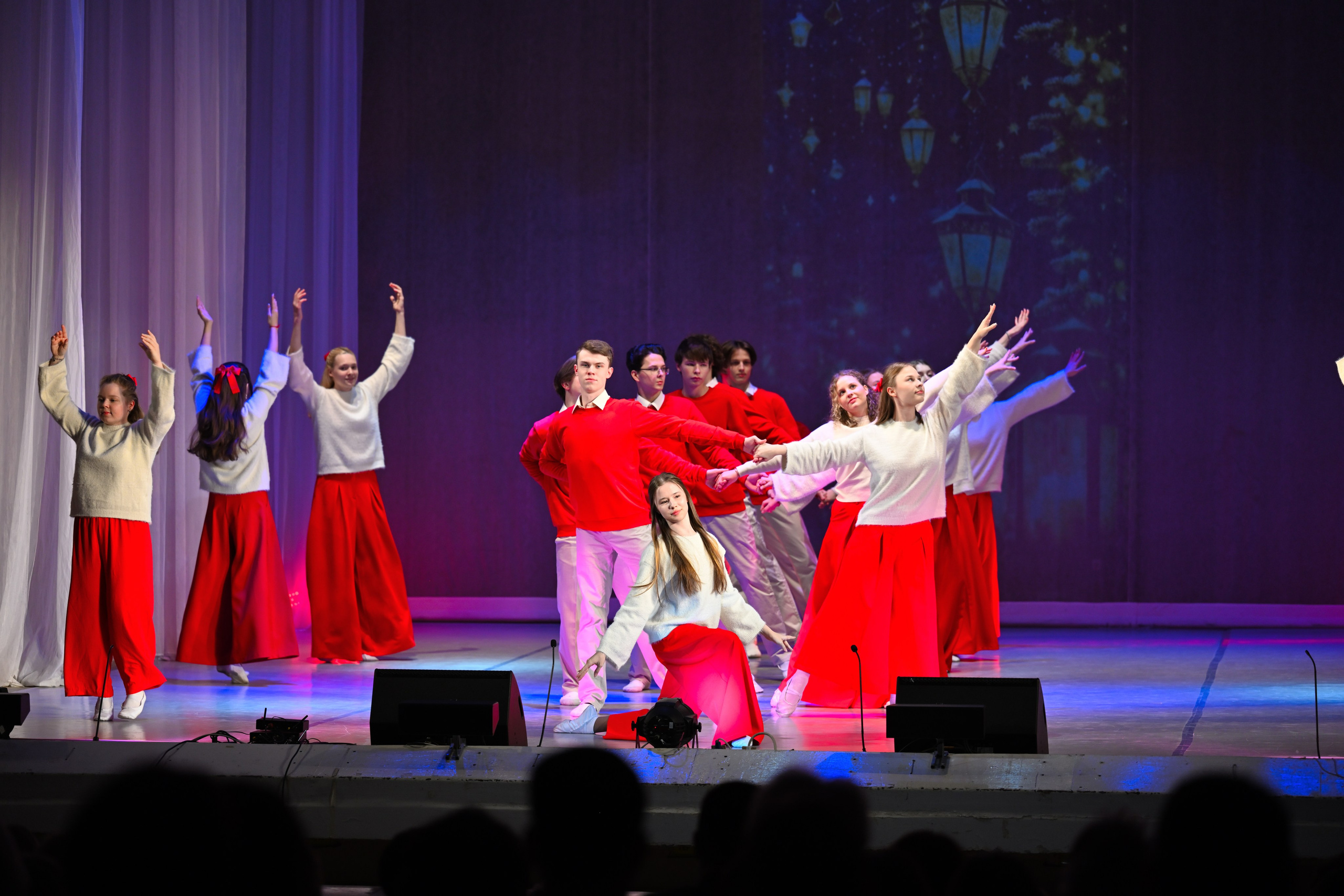 2025-12-19 Танцы ДК. Снежинск фото Андрианов