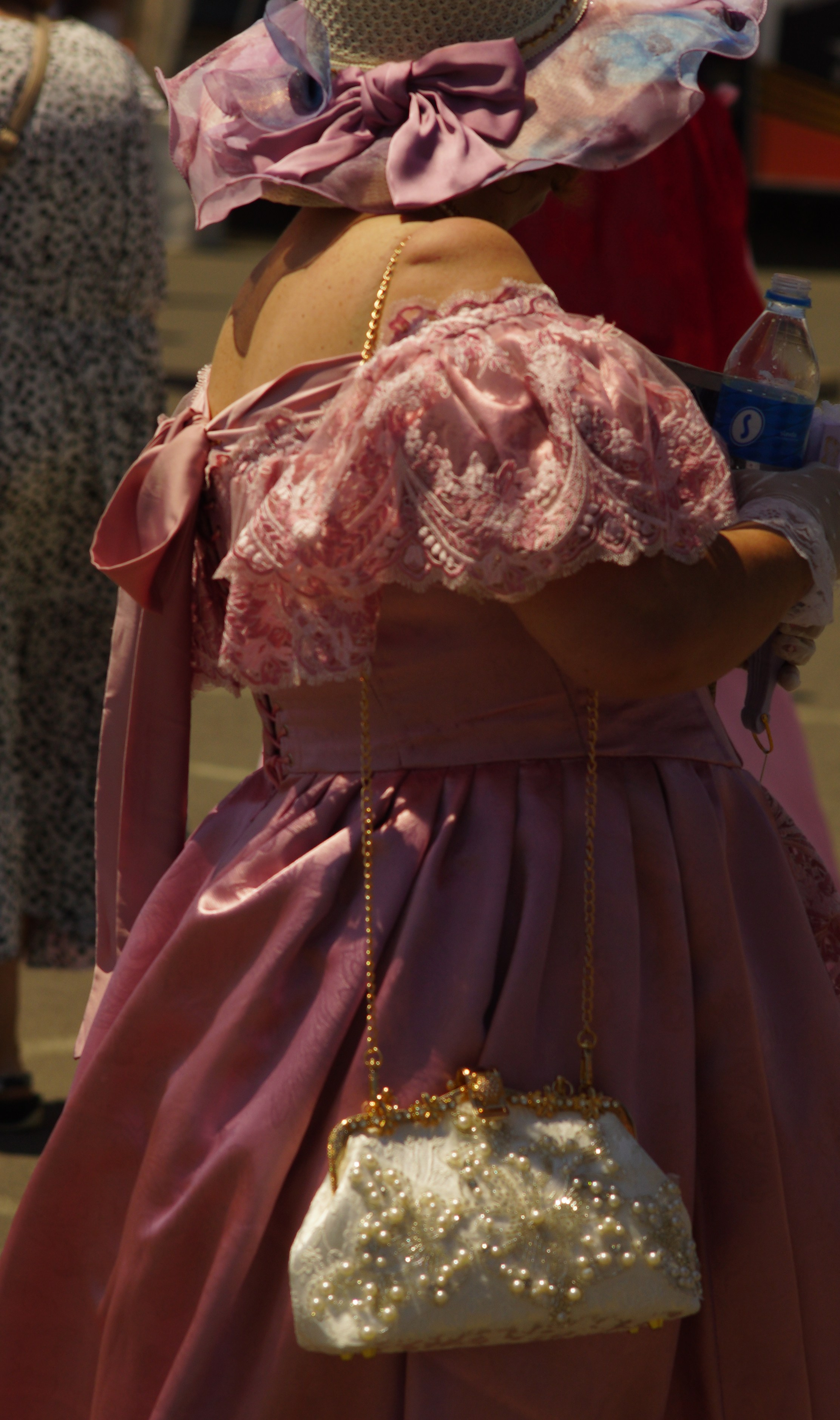 День города тачки и девочки. Фотограф Владивосток (художественный портрет, празднование, торжество, мероприятие, фотопрогулка)