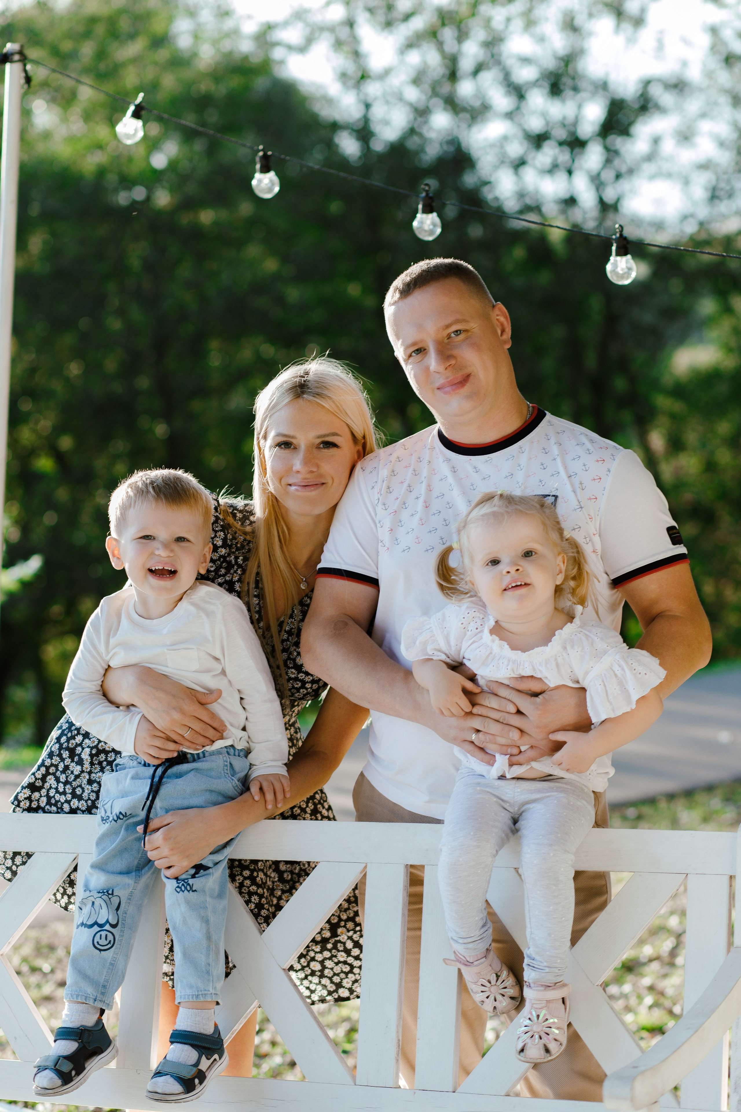 Семейная фотосессия в усадьбу Валуево. Фотограф Александра Сыщенко