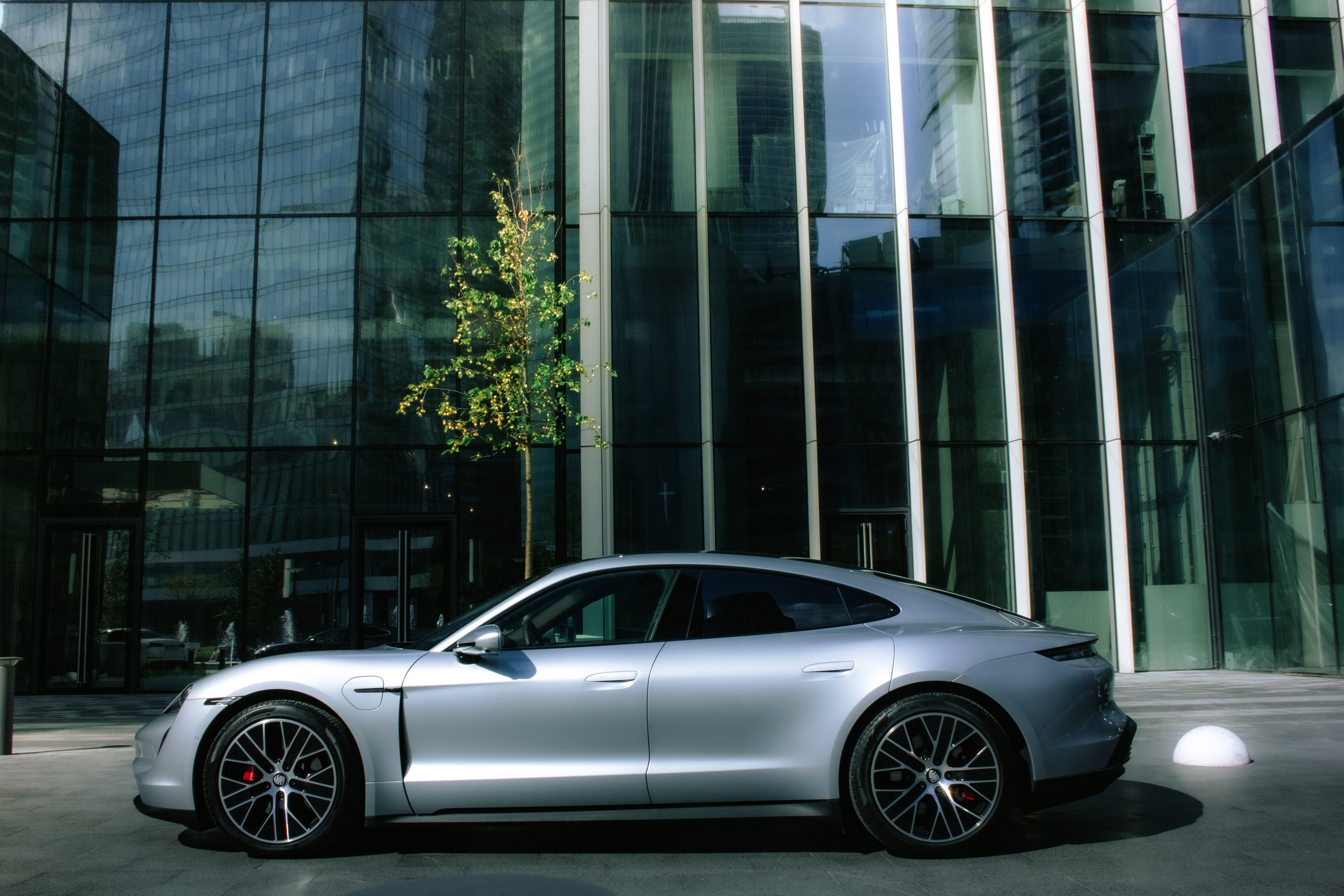 Porsche Taycan. Фотограф и видеограф DOSERZH (Добрин Сергей) в городе Москва и МО