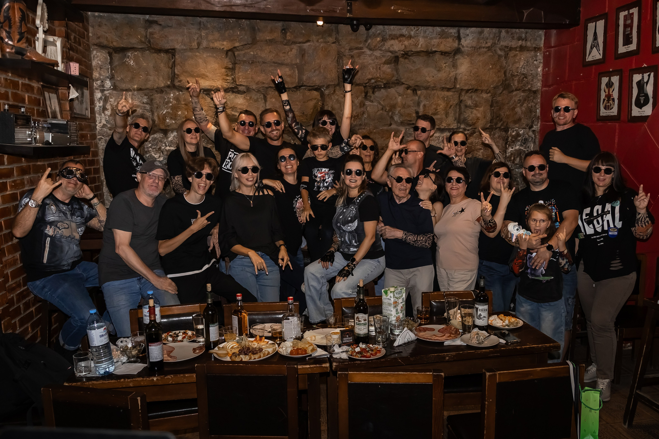 День Рождения Алексея в баре «Белая Лошадь». Фотограф в Волгограде Норченко Светлана