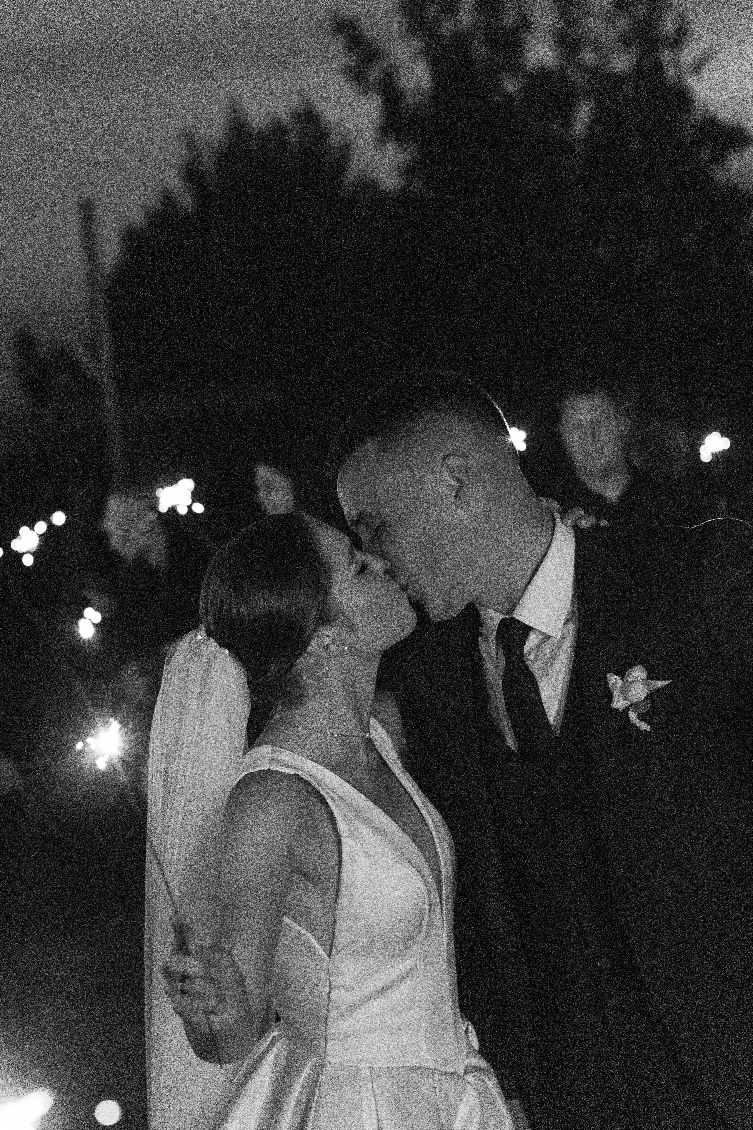 Крепкие объятия. Свадебный и портретный фотограф Соломко Диана