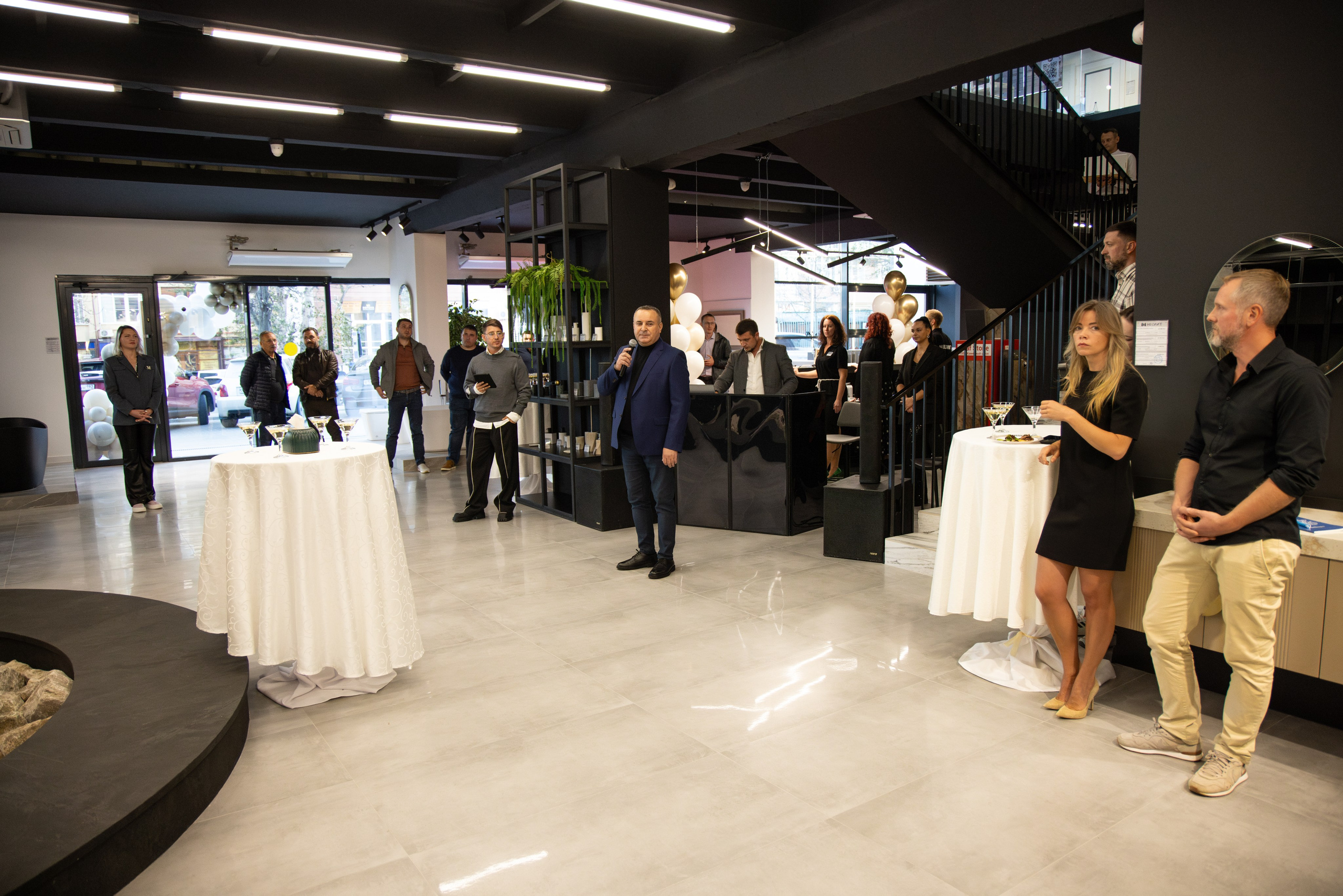 Неолит. Открытие магазина. Ваш экстрим фотограф Кудрева Яна