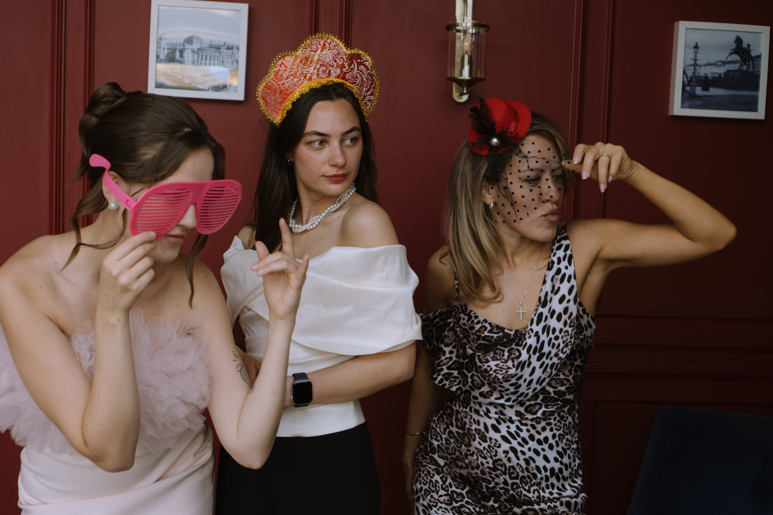 СВАДЕБНЫЙ БАНКЕТ НА ВЛАДИМИРСКОЙ В САНКТ-ПЕТЕРБУРГЕ (КАМЕРНАЯ СВАДЬБА). Профессиональный фотограф, Санкт-Петербург — Виктория Богомолова