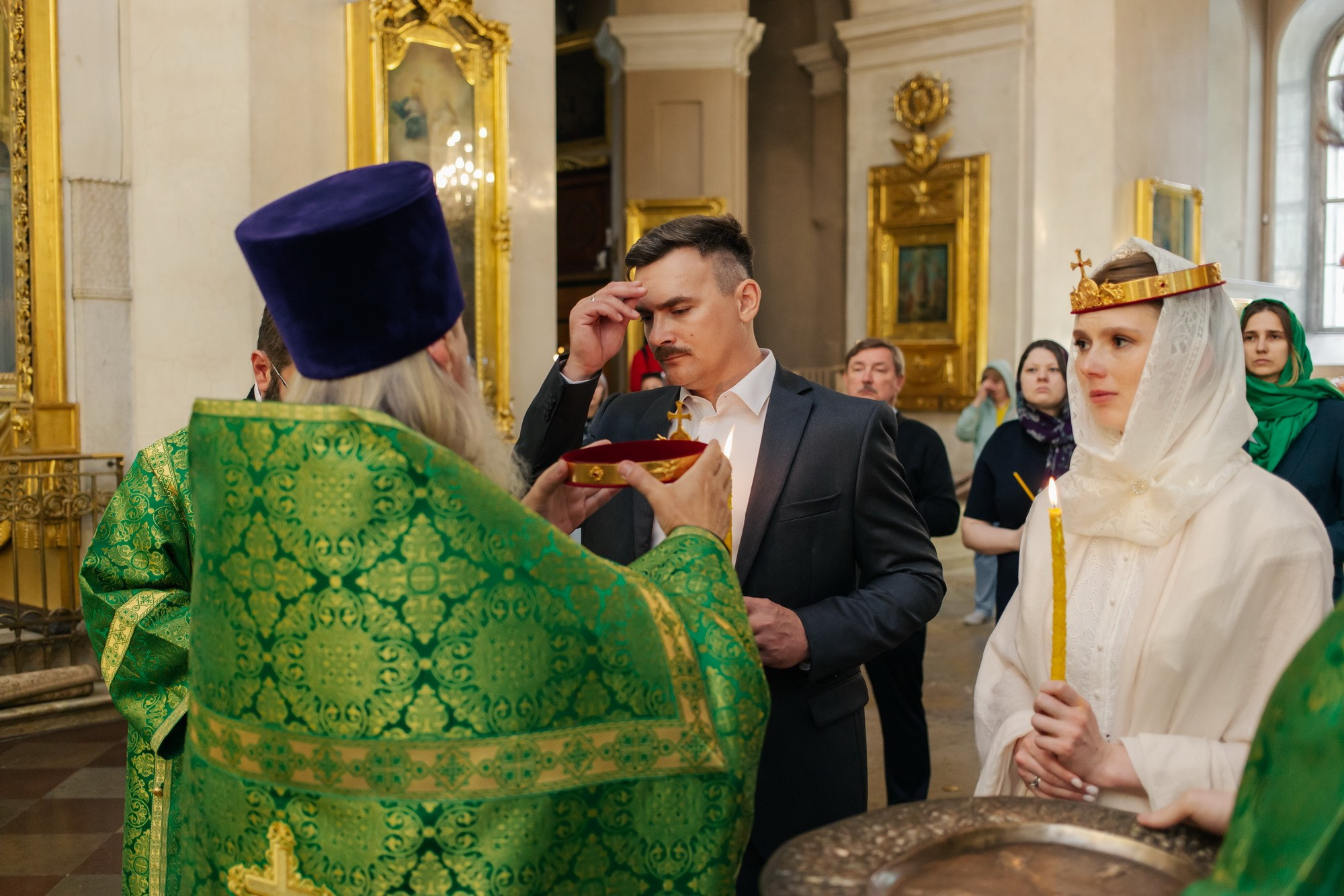 Венчание в Спасо Преображенском соборе сколько стоит, где повенчаться в Питере, обвенчаться в Санкт Петербурге, какую церковь выбрать для венчания, стоимость венчания в СПб