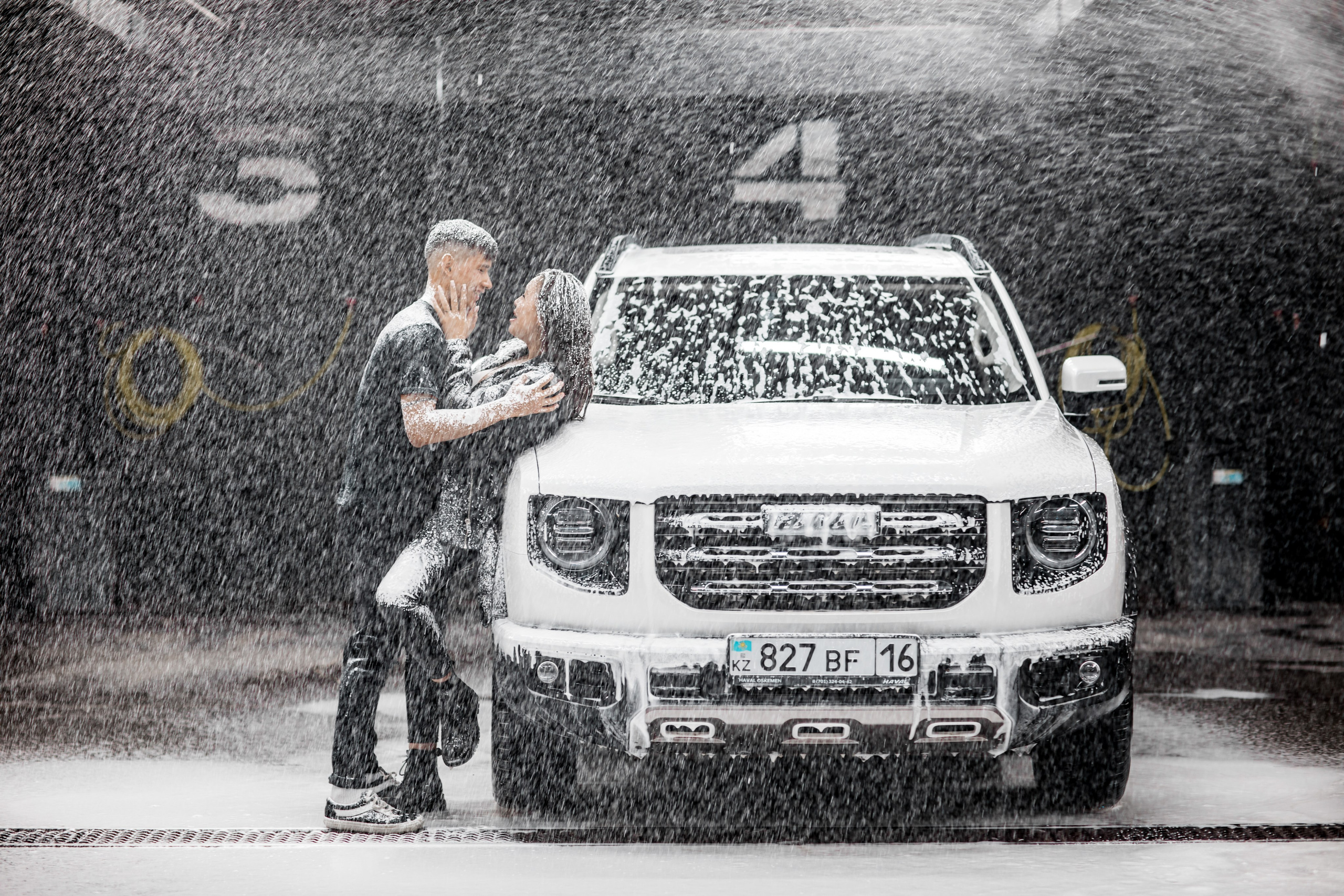 Love story Auto. Женский и семейный Фотограф В Усть-Каменогорске Юлия Журавлева