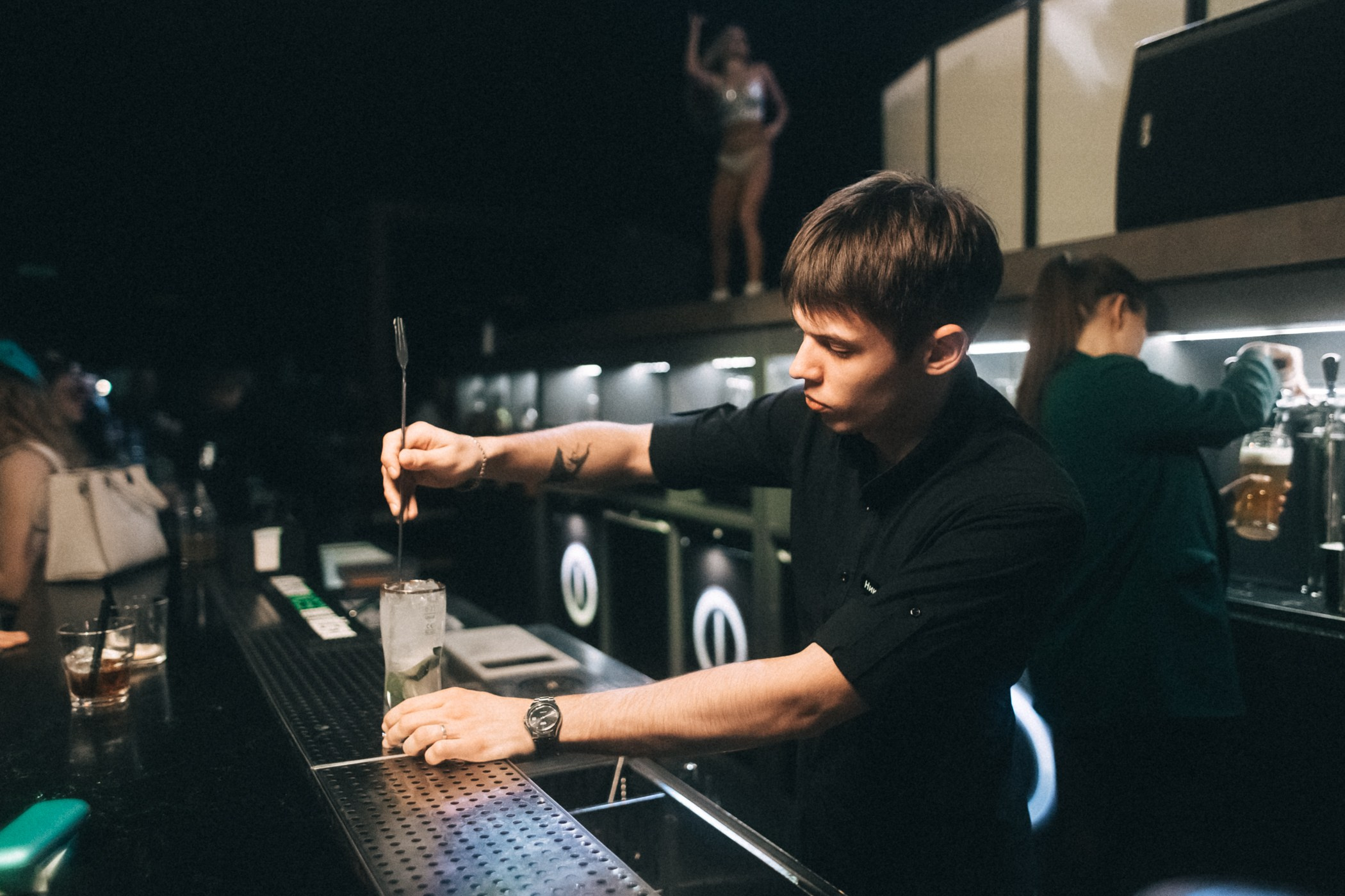 Выпускной школы диджеинга «Атмосфера». Фотограф Кемерово | Сергей