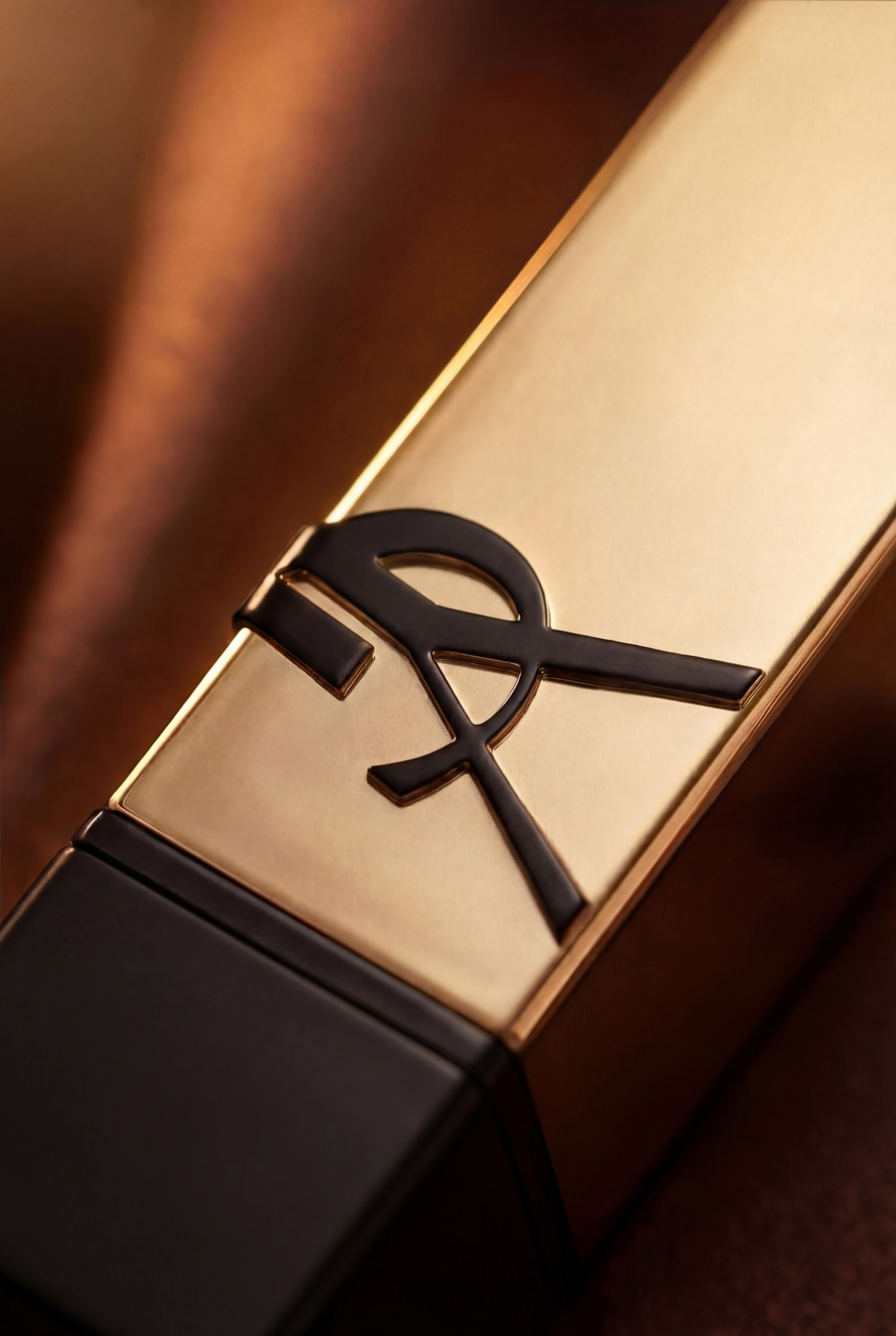 YSL. Рекламный, интерьерный, предметный фотограф в Москве, Санкт-Петербурге Ждан Павел