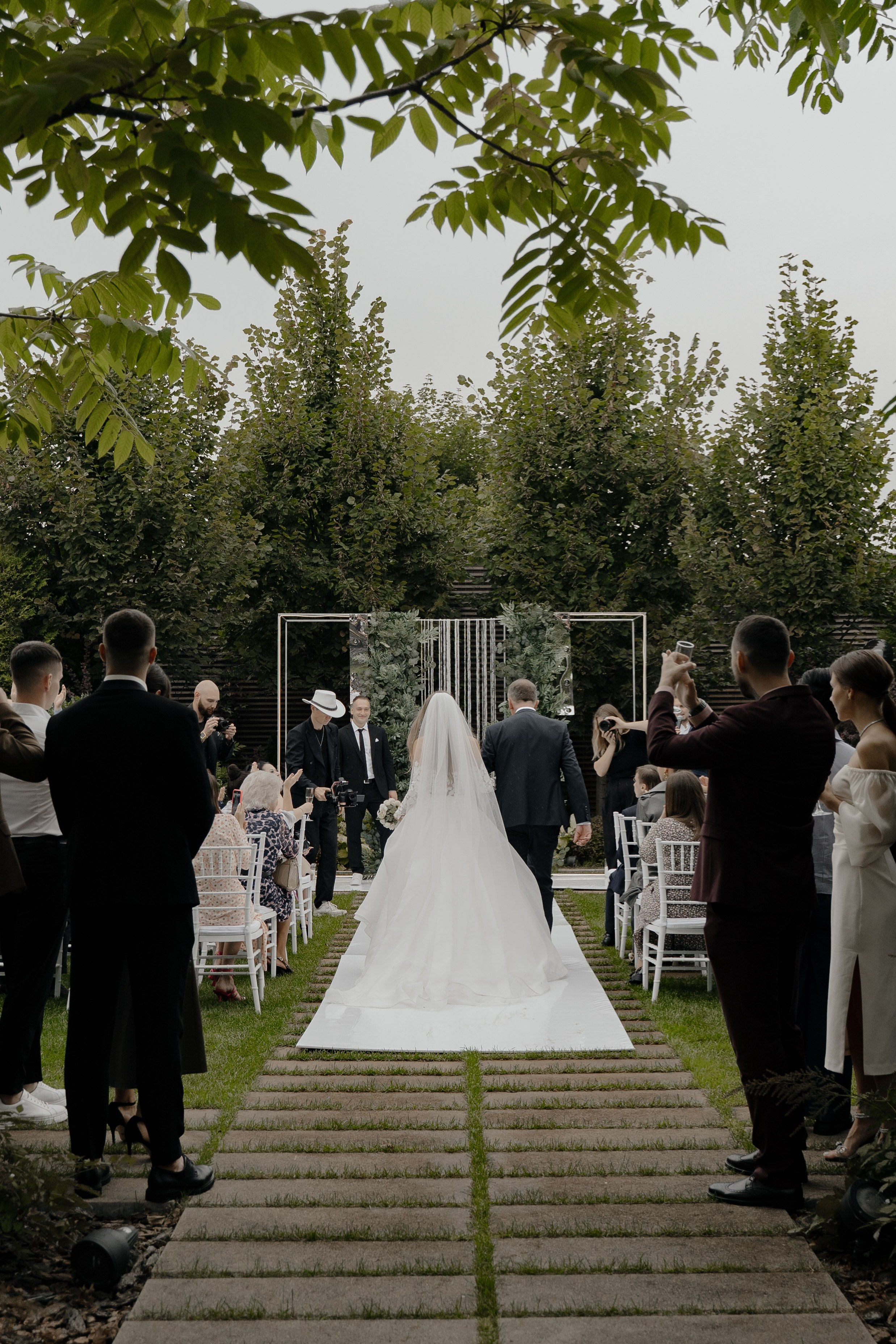 02.07.24. RETOUCH-HOUSE