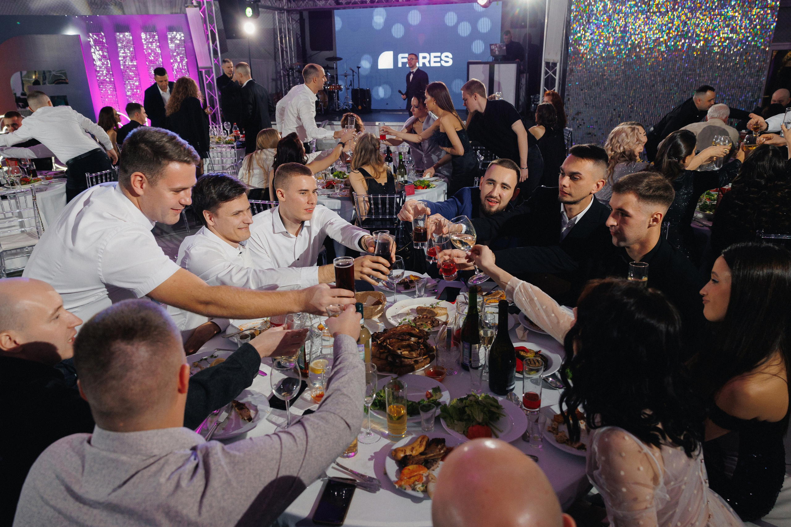 КОРПОРАТИВ КОМПАНИИ «FARES». Wedding and family photographer in Vladivostok Anton Blokhin