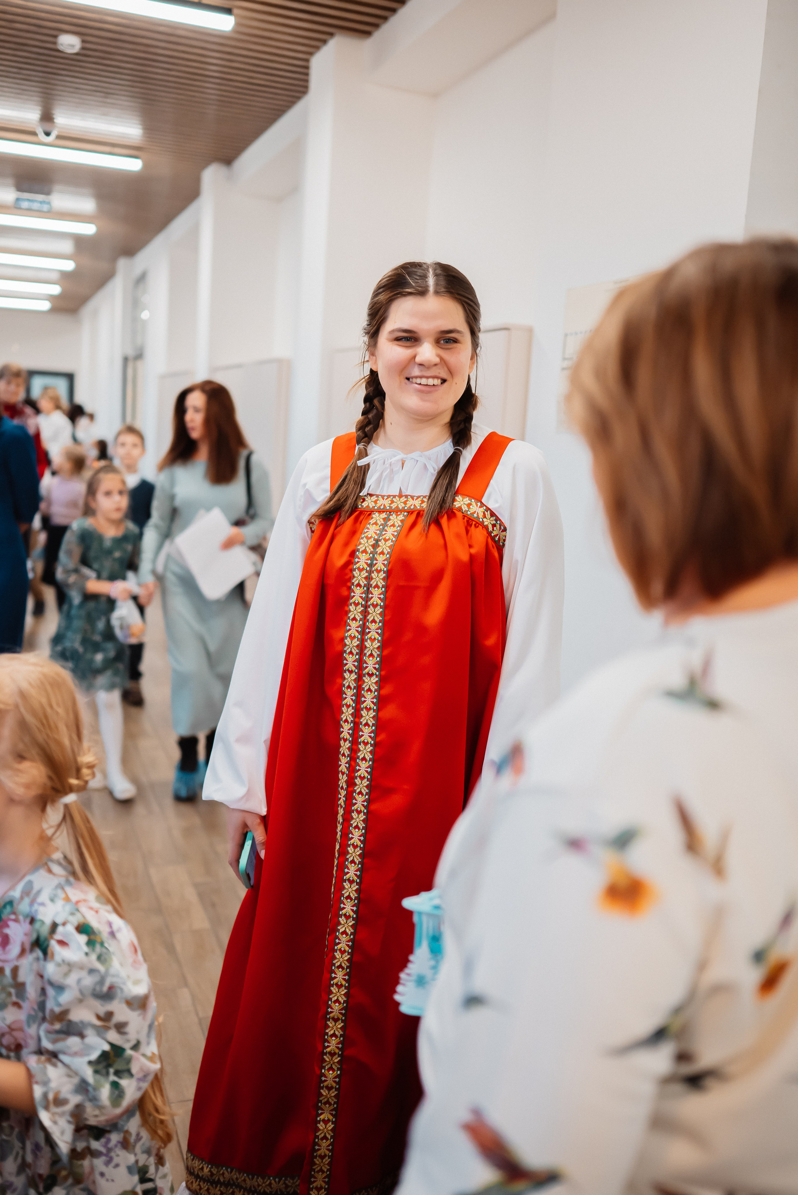 Ярмарка ко дню матери в частной школе К. М. Тенишевой. Фотограф Исламова Лилия, Смоленск