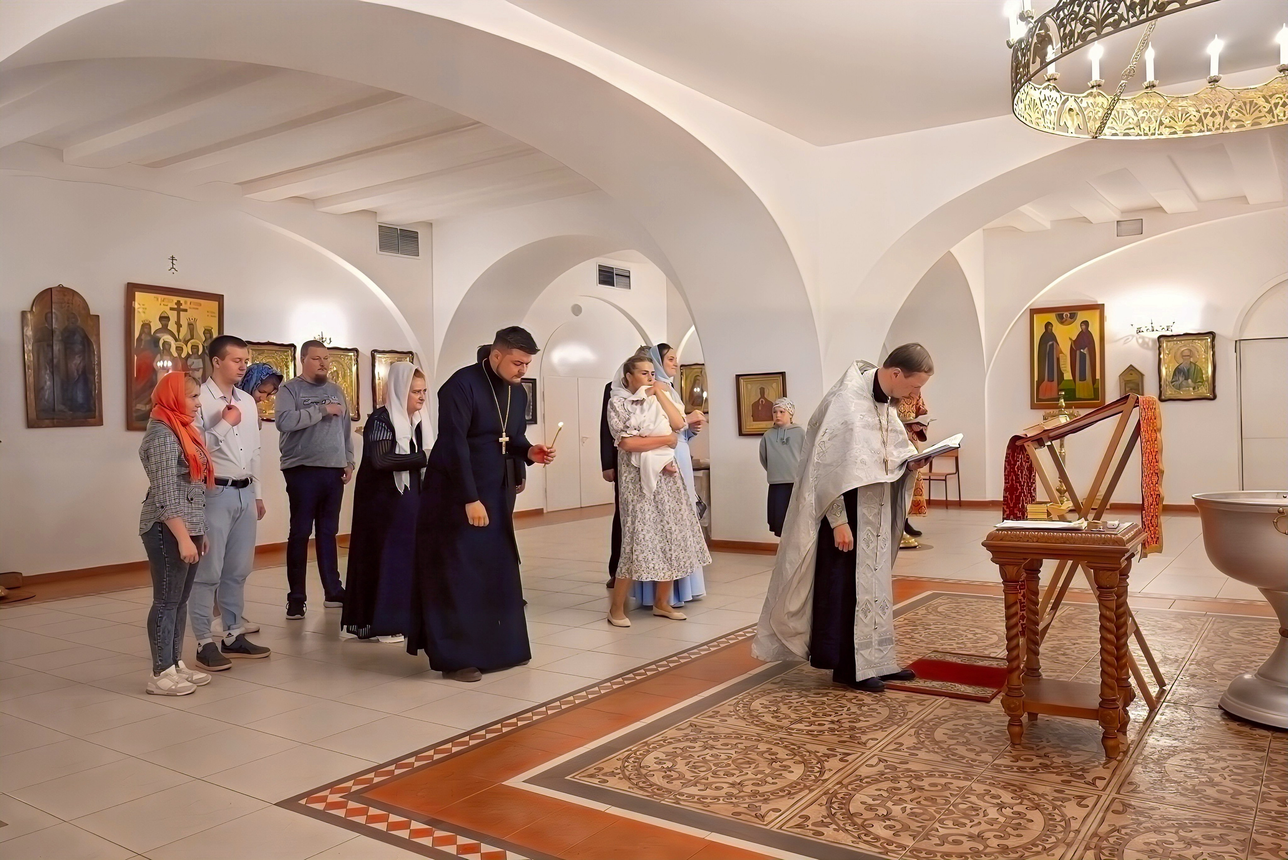 Крещение Бутово отец Андрей. Семейный и детский фотограф Москва