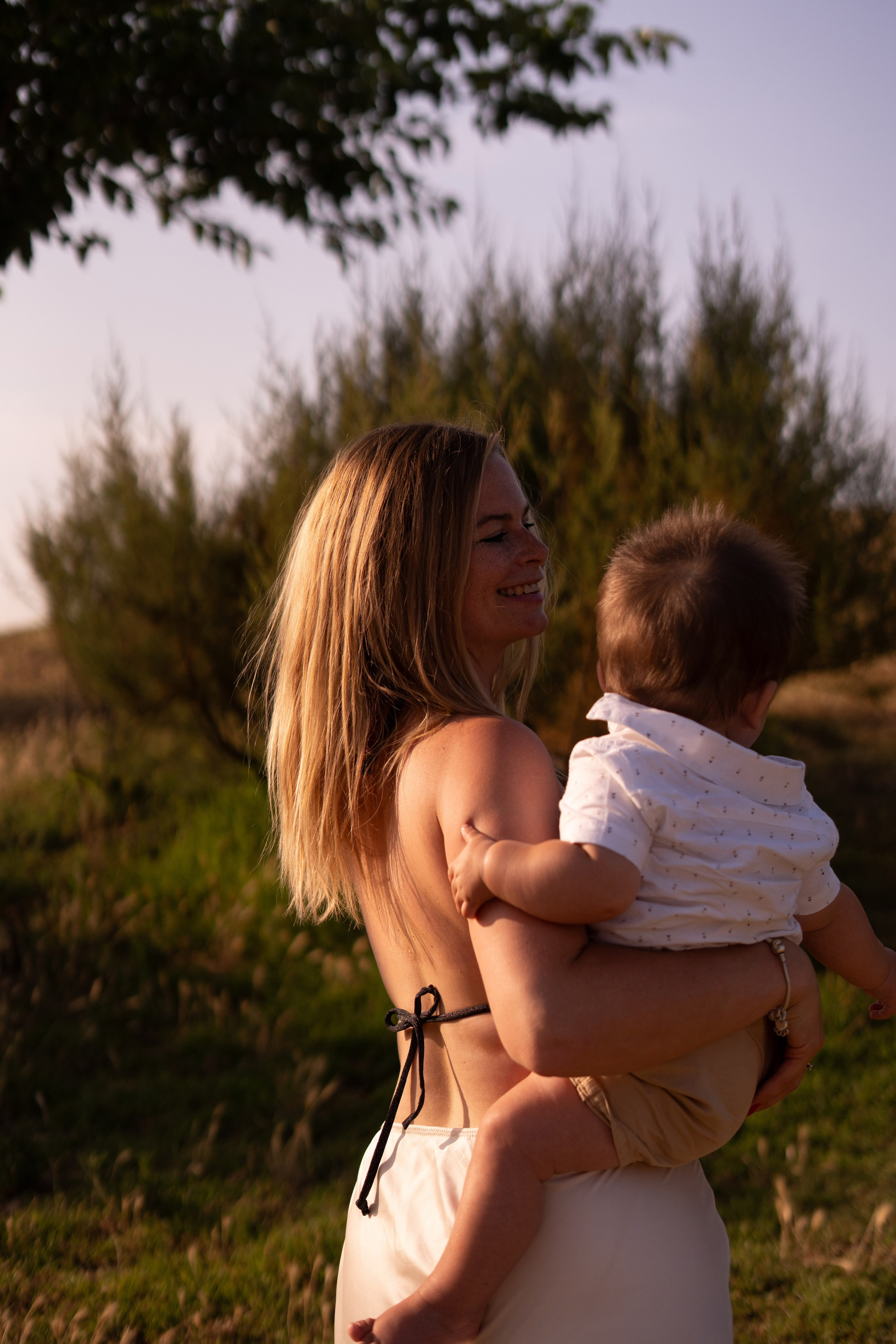 Masha and Timur. Wedding Photographer in Barcelona and Medellin