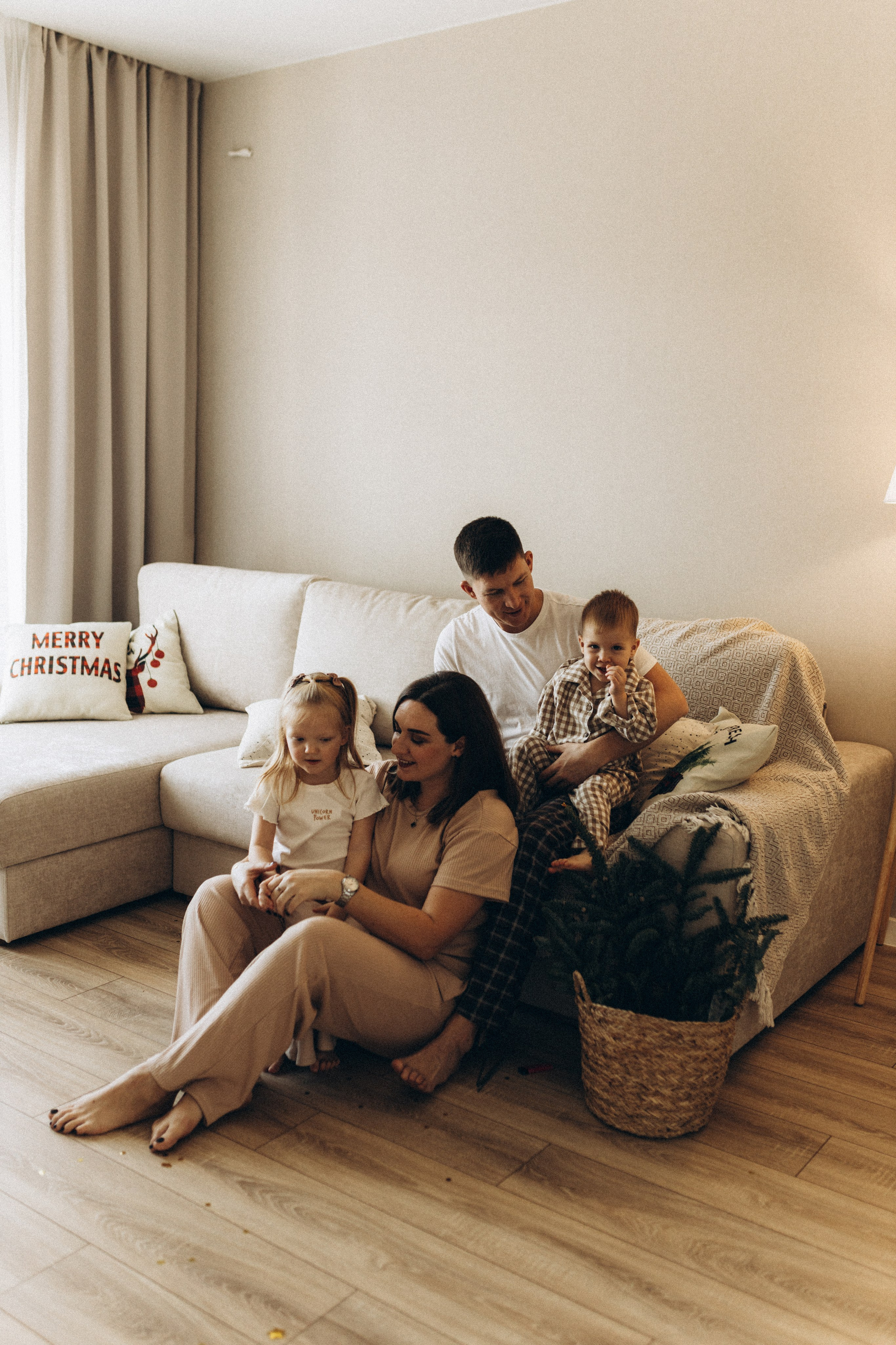 Ваня, Даша, Полина и Егор. Семейный фотограф в Новороссийске и Анапе Александра Яковлева