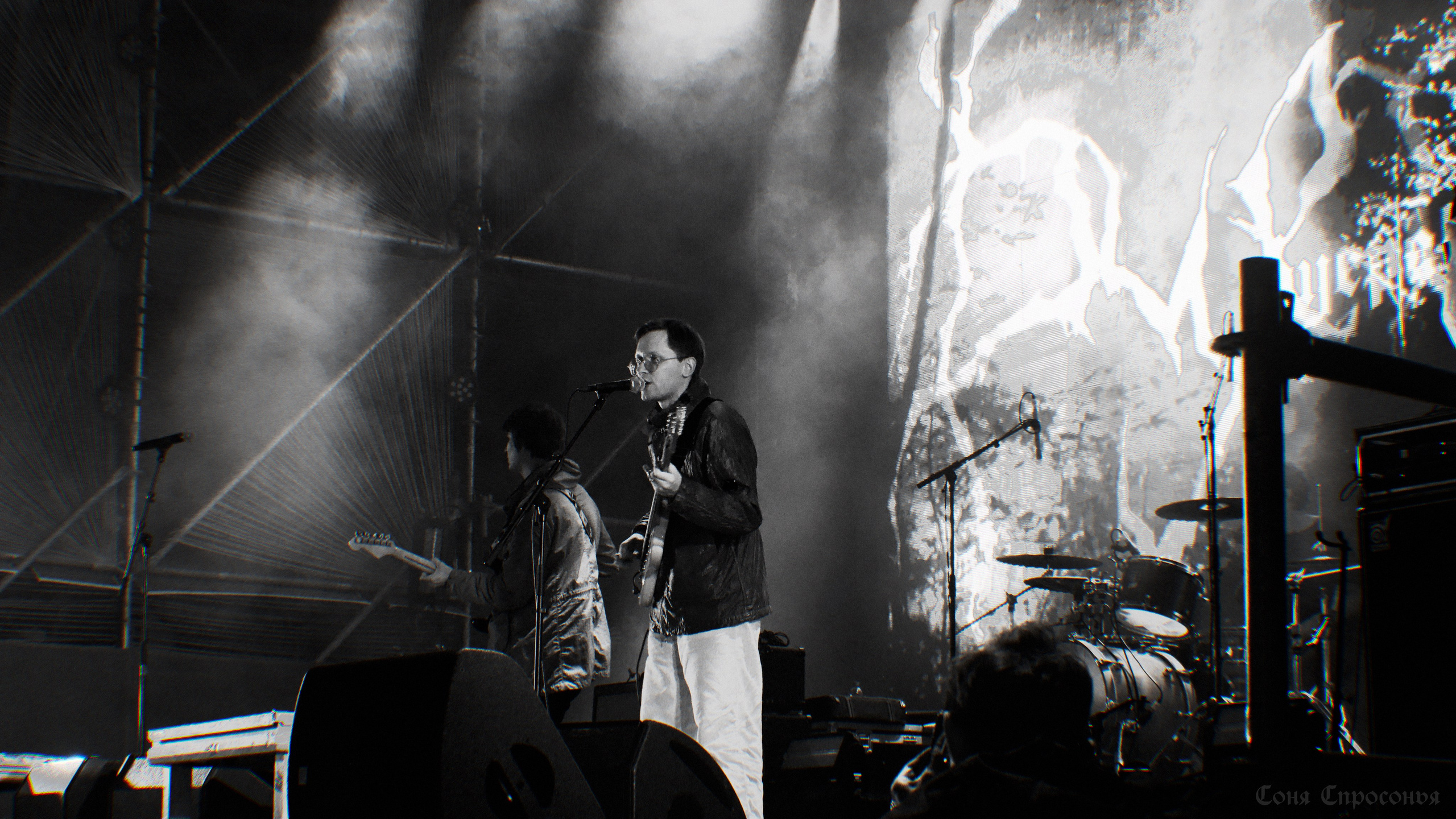 Концерт Буерака. Концертный и портретный фотограф в Москве Соня Спросонья