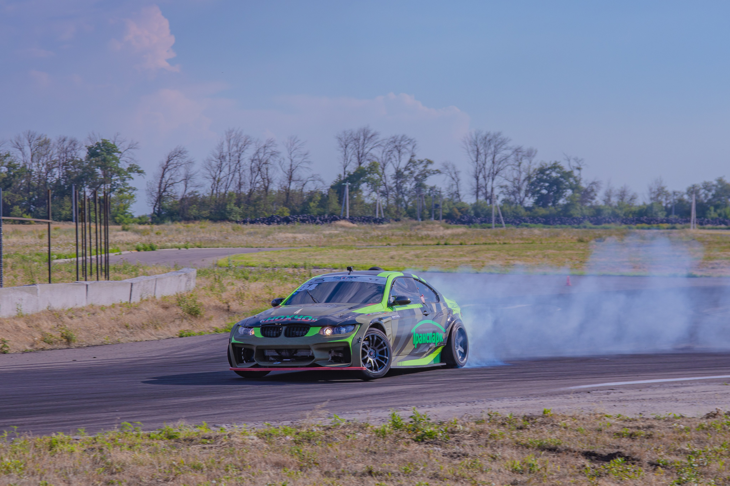 Фотосъёмка профессионального дрифта в Ростов-на-Дону. Портретный фотограф в Ростове-на-Дону Антон Казарин
