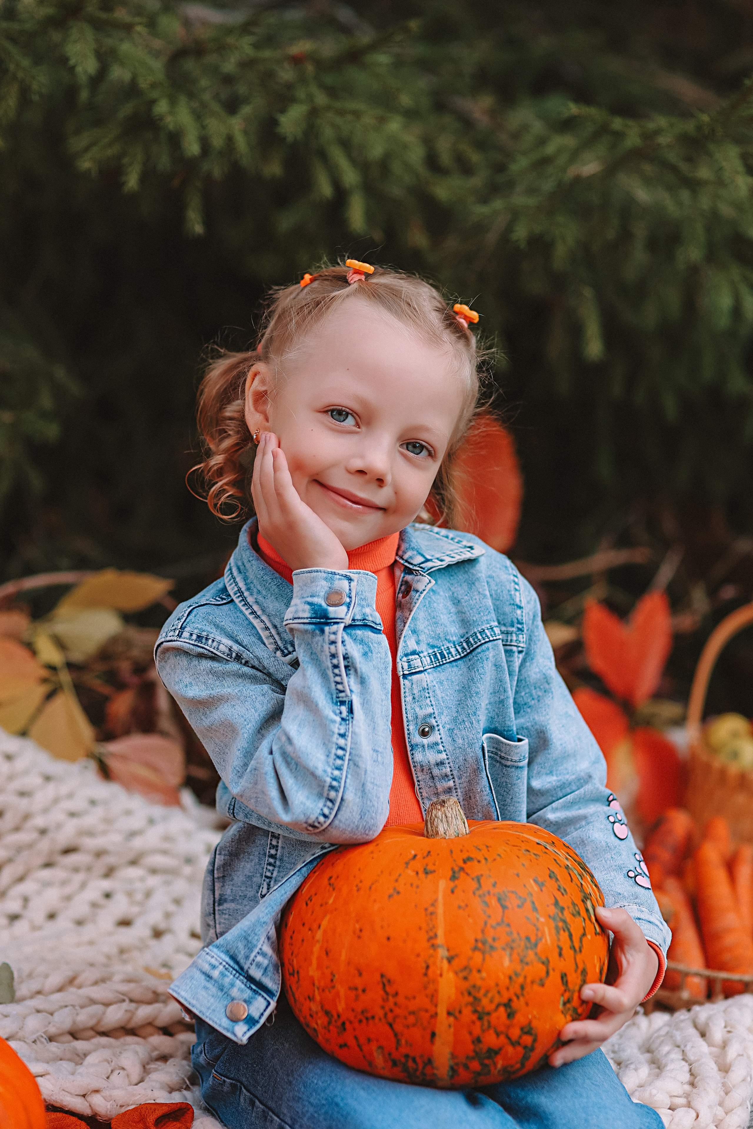 Тыквы. Семейный фотограф Тюмень, фотограф на роды Салмина Мария