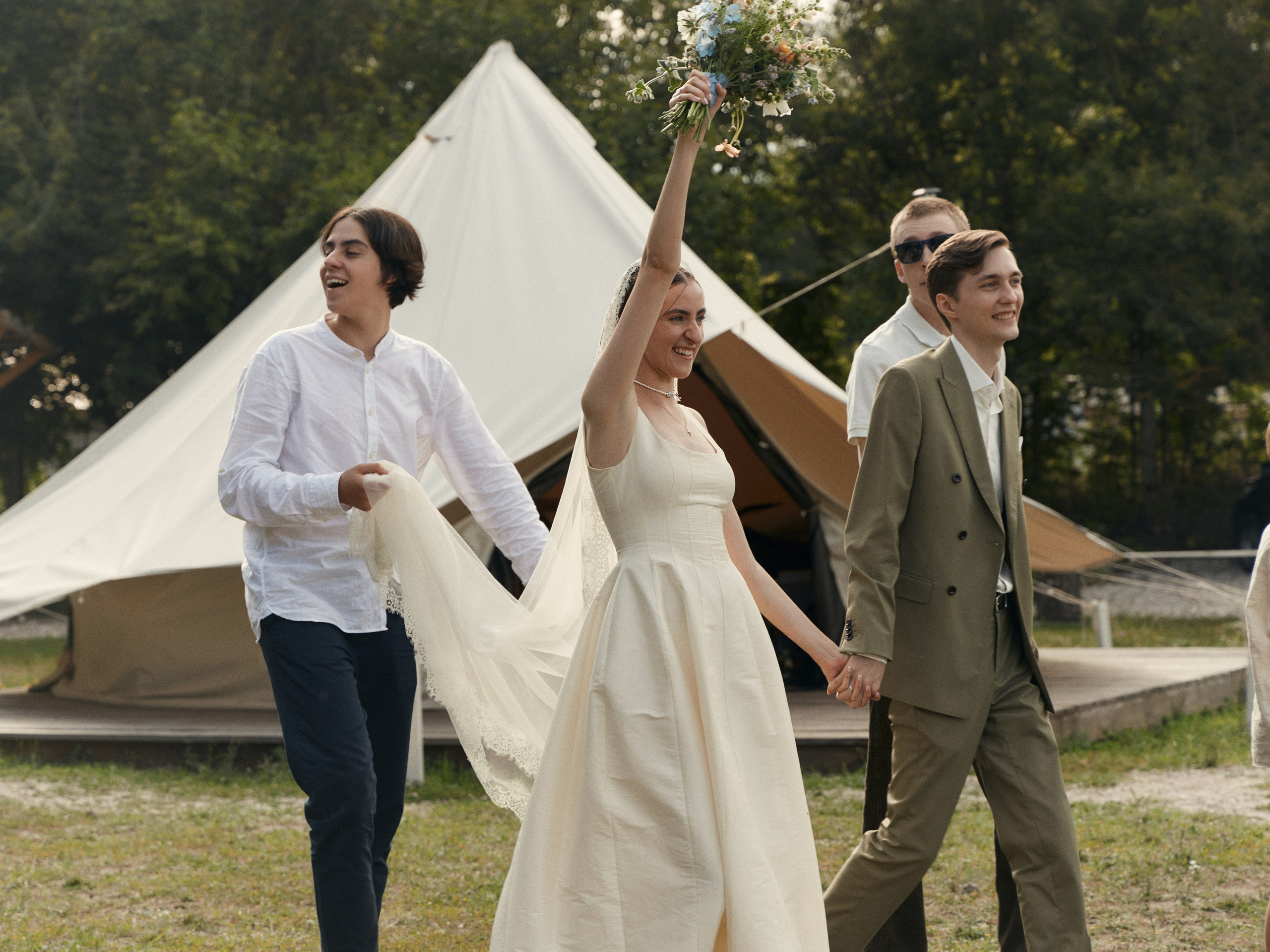 Together for the dream. Свадебный и индивидуальный фотограф в Тольятти Благонадеждина Варвара