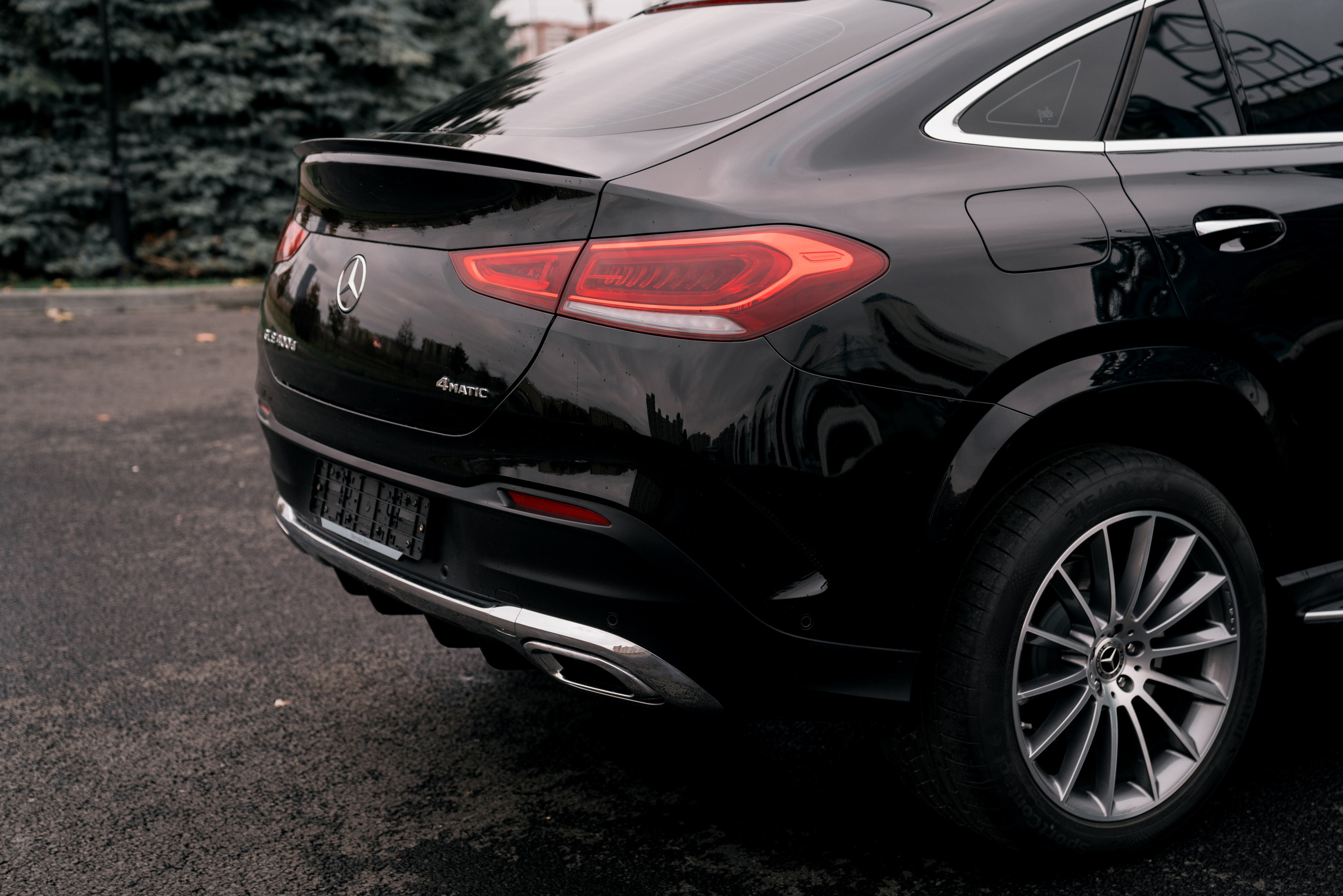 Mercedes-Benz GLE 400D. Идеальные портреты для соцсетей — Фотограф Ленар