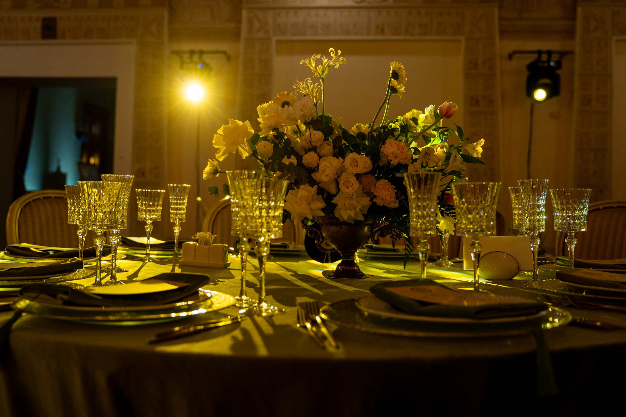 Юбилей в доме Смирнова. Kirillova Studio — мастерская декора и событий Юли Кирилловой