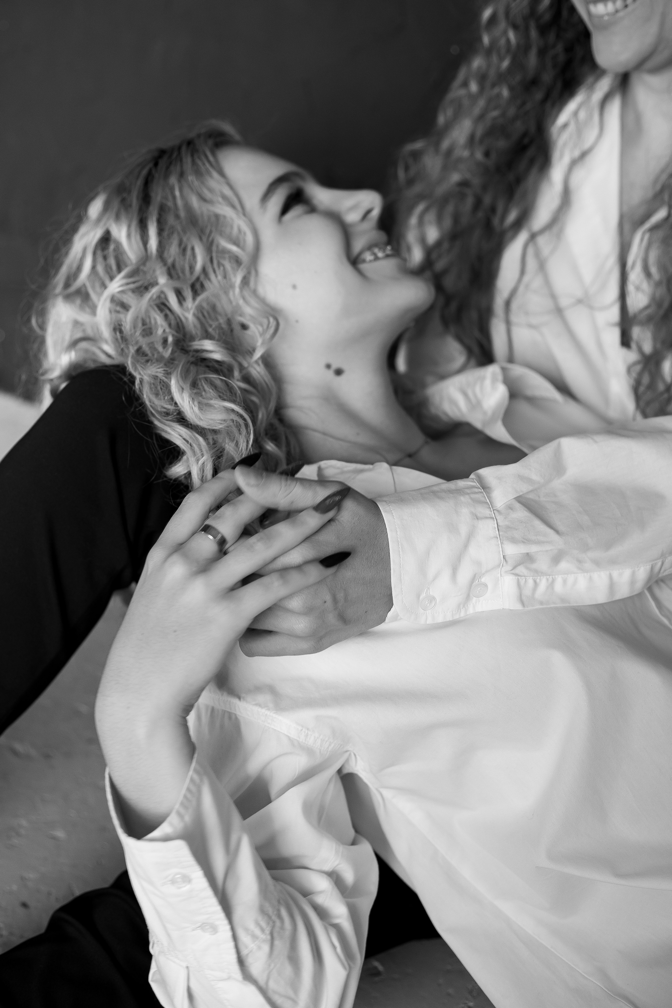 Семейная фотосессия взрослой дочки и мамы в студии. Фотограф в Санкт-Петербурге, Анна Скворцова