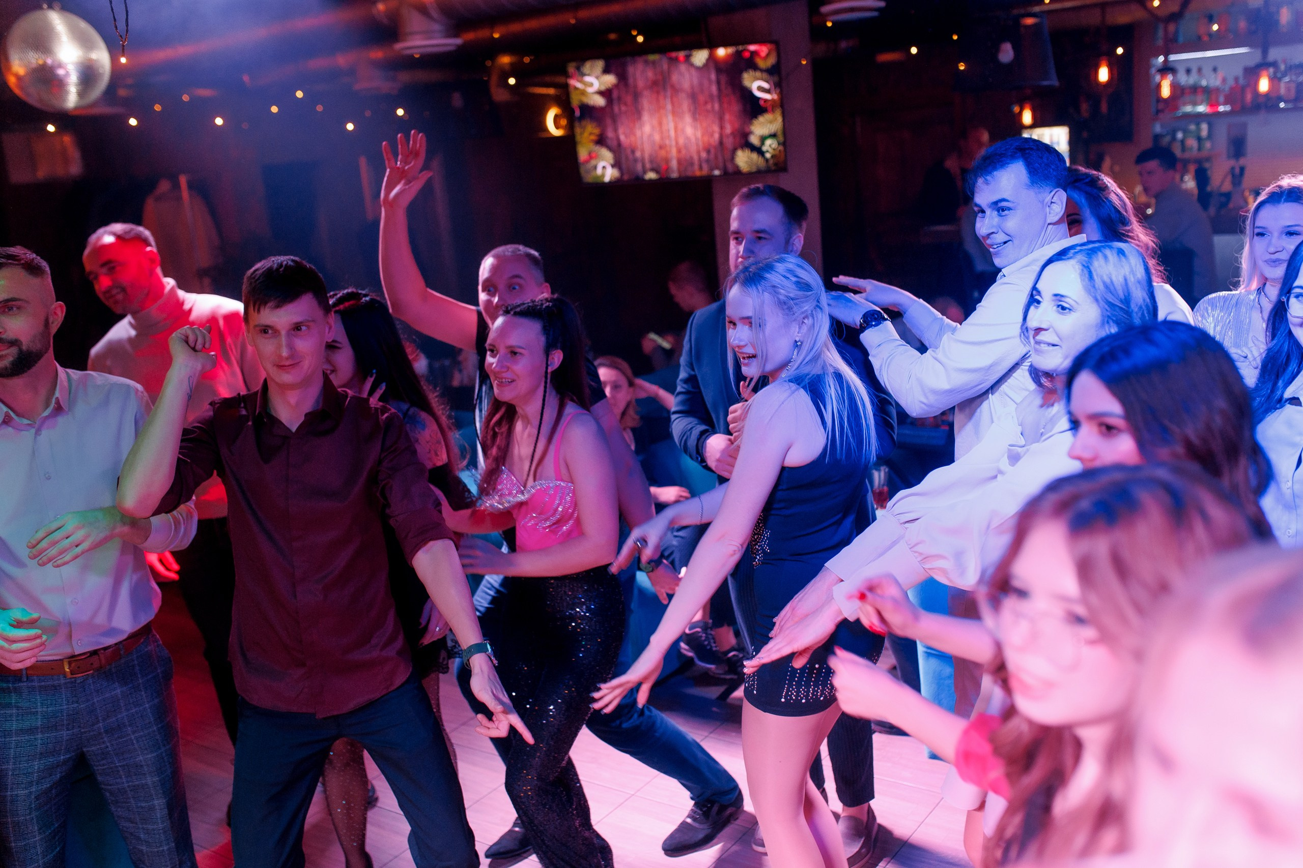 31/12/23 Новогоднее караоке в Мята Спортивная. Мята Спортивная — Кальянная, караоке, бар в Минске