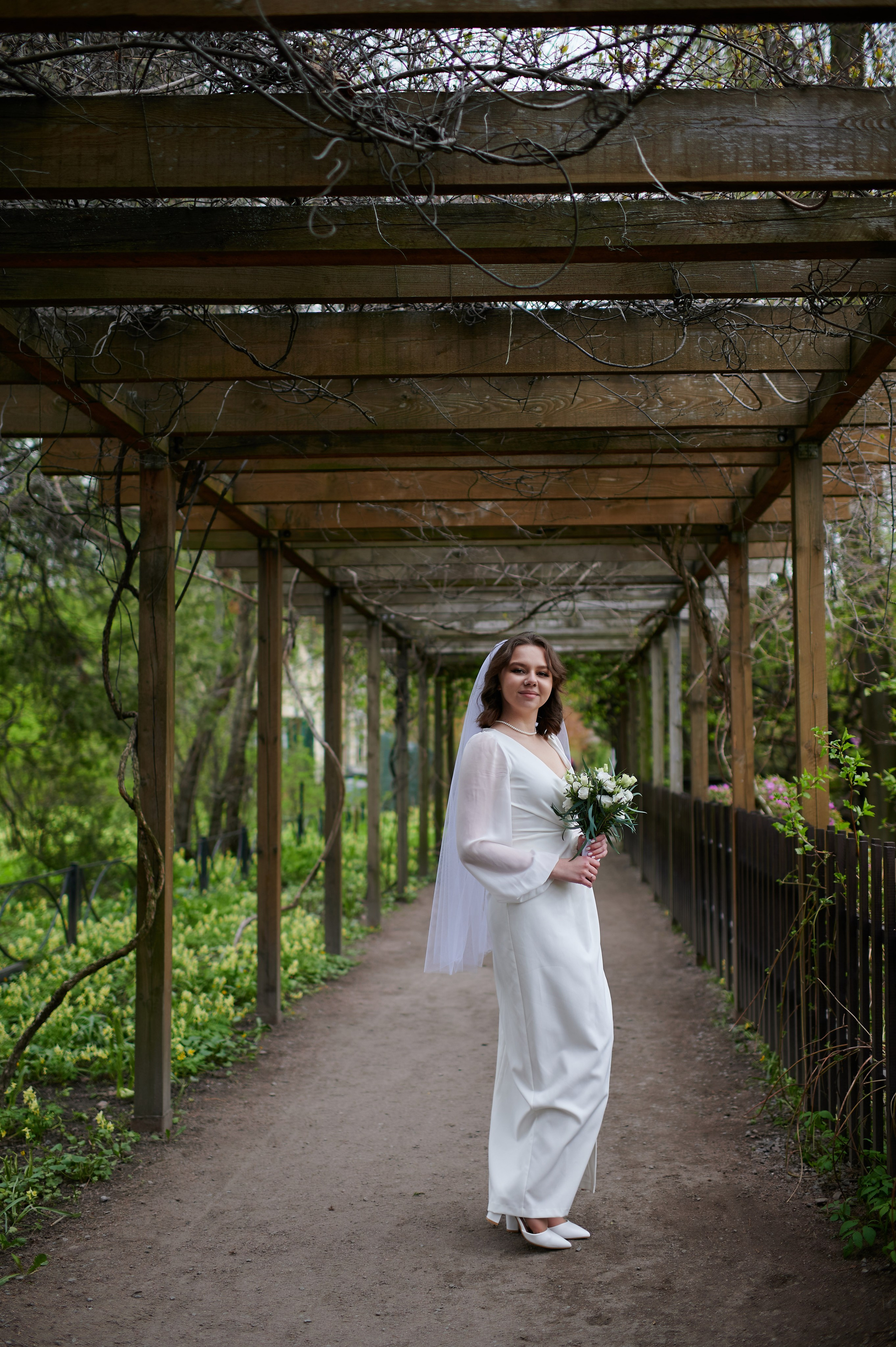 Ксения и Егор (фотосессия в ЗАГСе Петроградского района, Ботаническом саду с сакурой). Портретный, семейный и свадебный фотограф в Санкт-Петербурге и в Пушкине Ширяев Денис