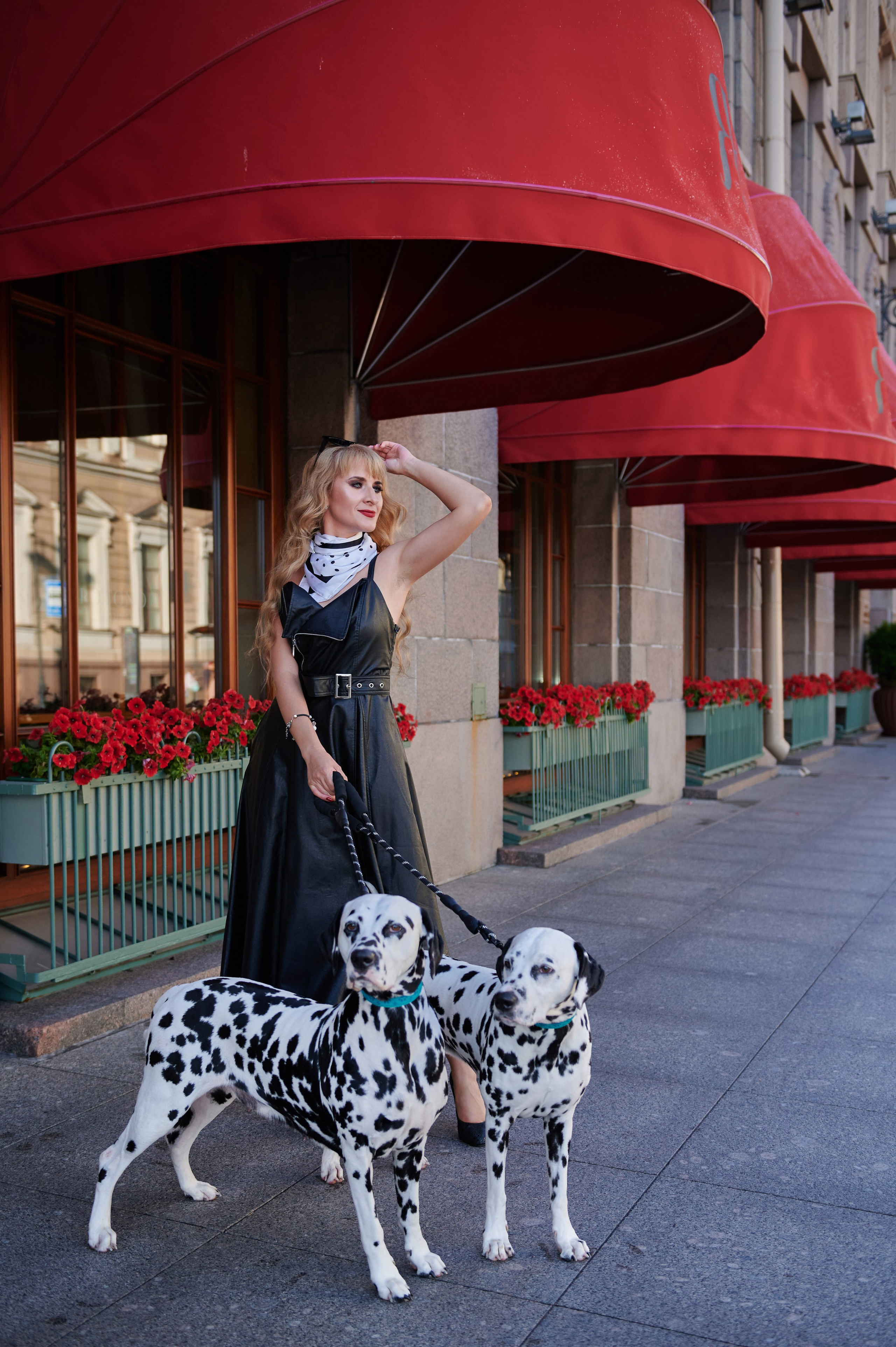 Прогулка Дарьяны по Питеру с долматинцами. Портретный, семейный и свадебный фотограф в Санкт-Петербурге и в Пушкине Ширяев Денис