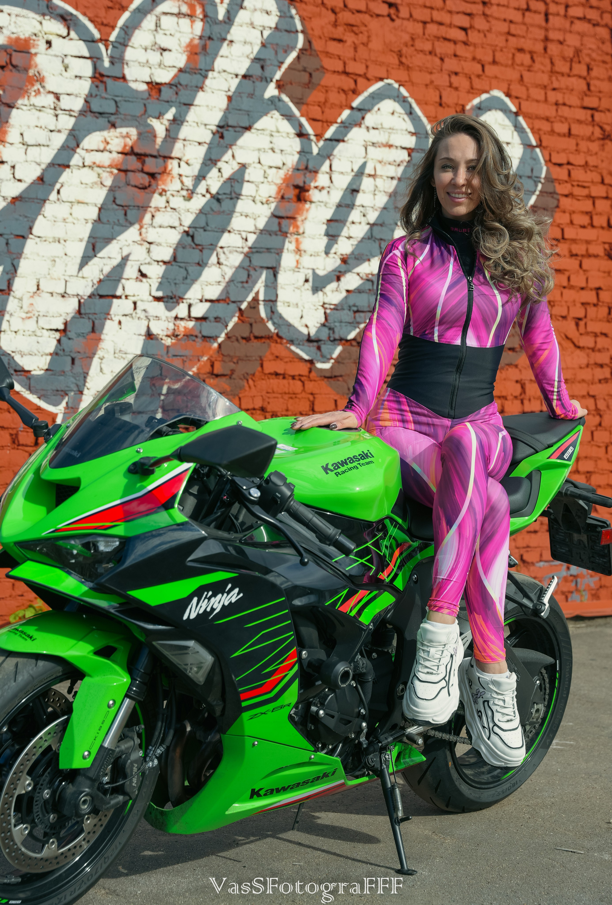 Небольшая фотосессия в PIPES+ видео. Главная