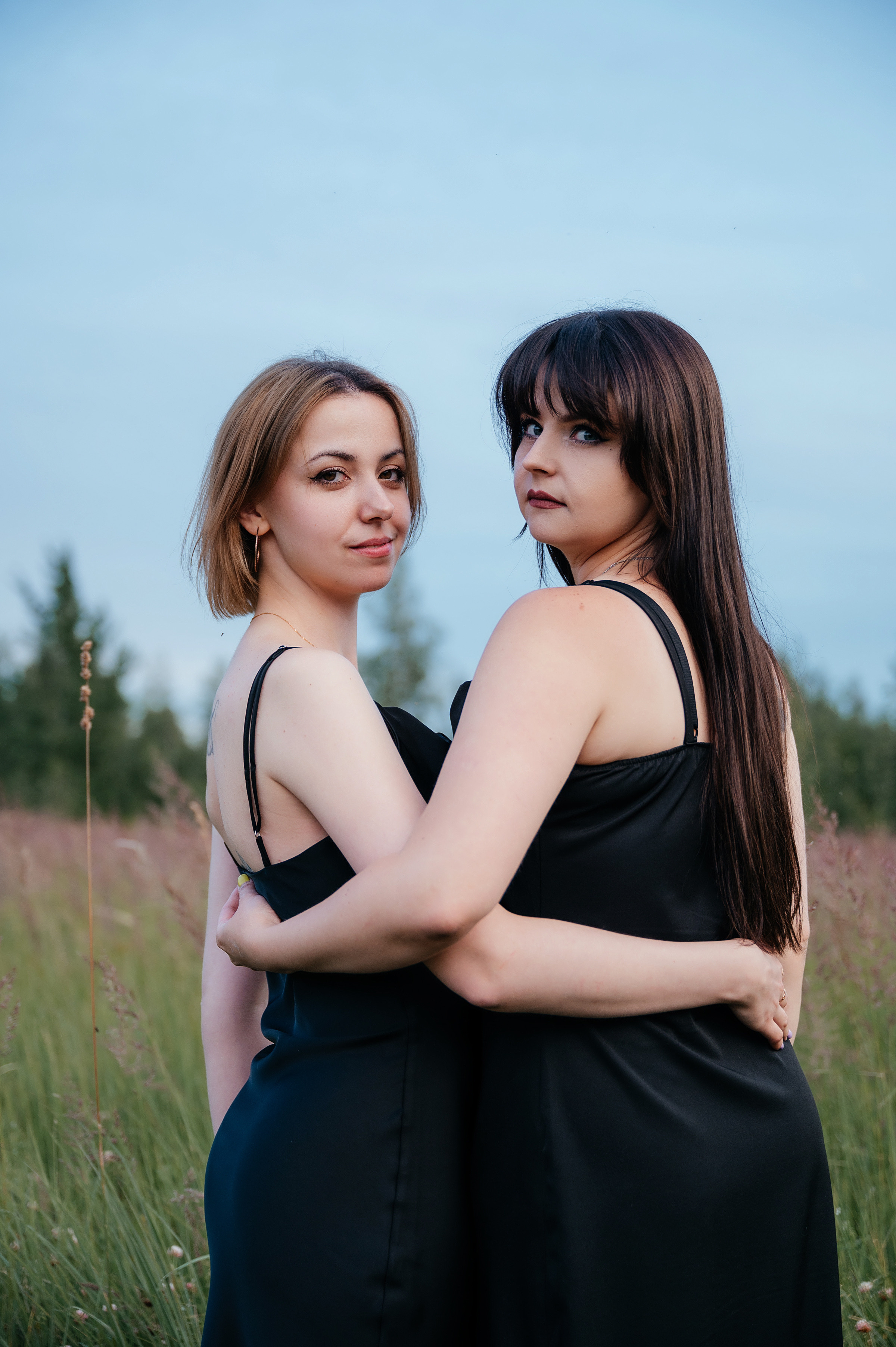 Настя и Алена. Наставник по мобильной съемке и фотограф Тула Новомосковск