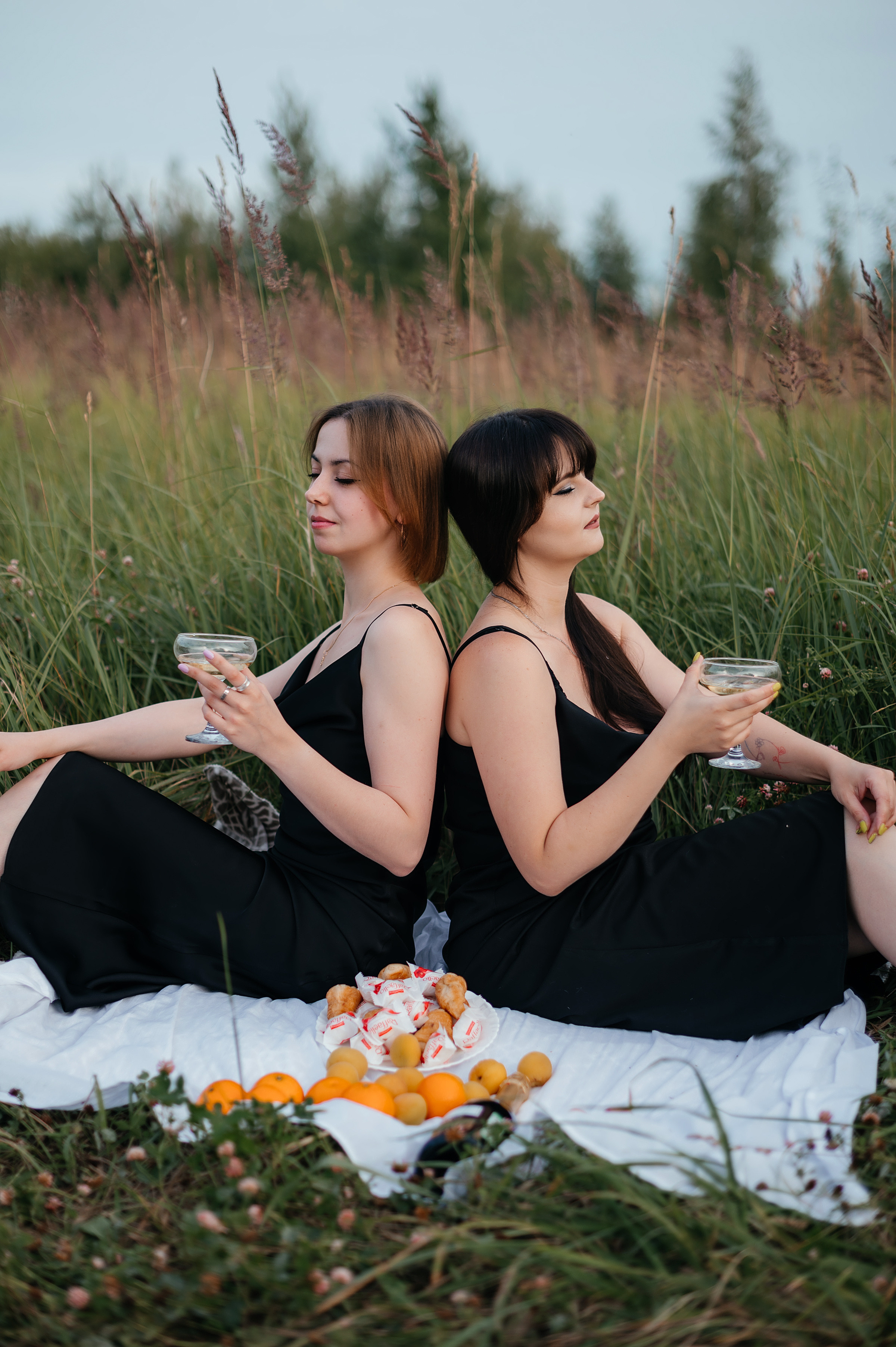 Настя и Алена. Наставник по мобильной съемке и фотограф Тула Новомосковск
