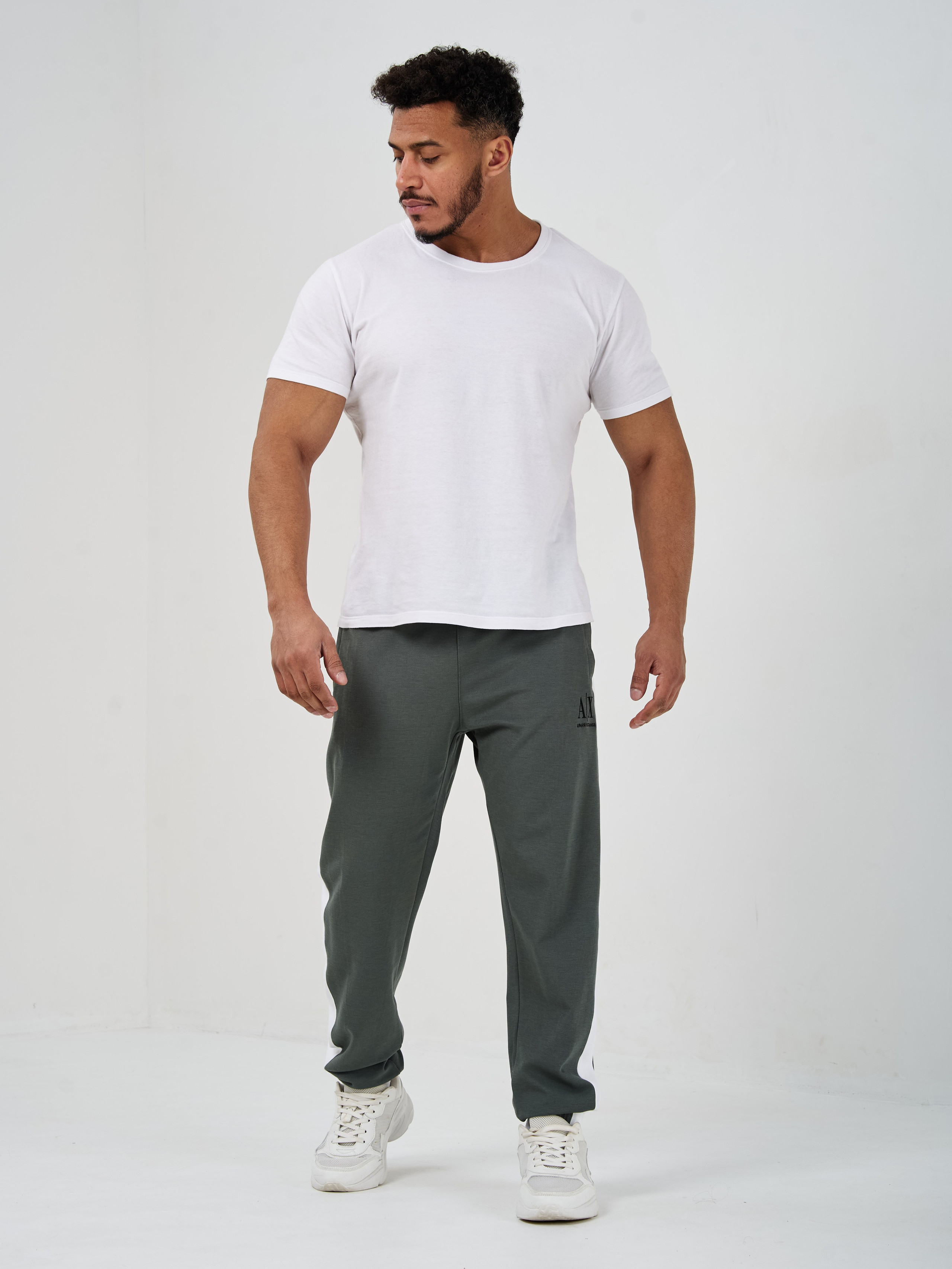 Тариф Basic. Сборные и индивидуальные съёмки WB/OZON с CTR от 7%