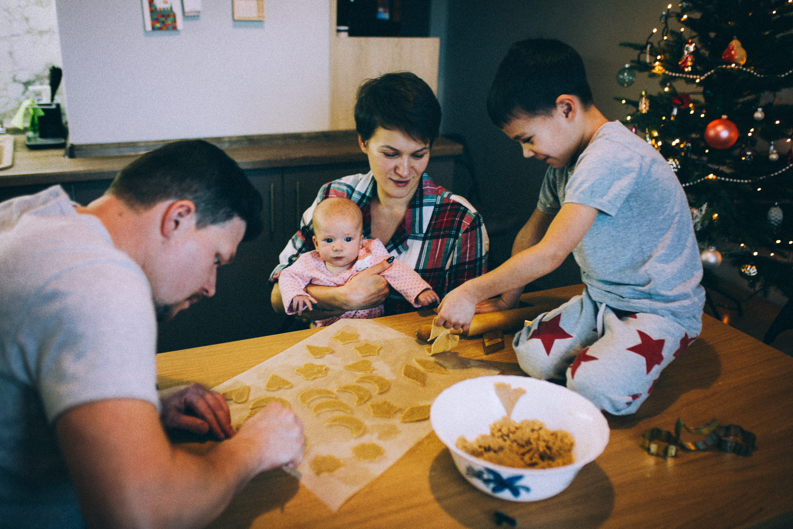 Лида Лёша Лия Юра и собакен Ева. Свадебный и семейный пленочный фотограф в Петербурге Истомина Ирина