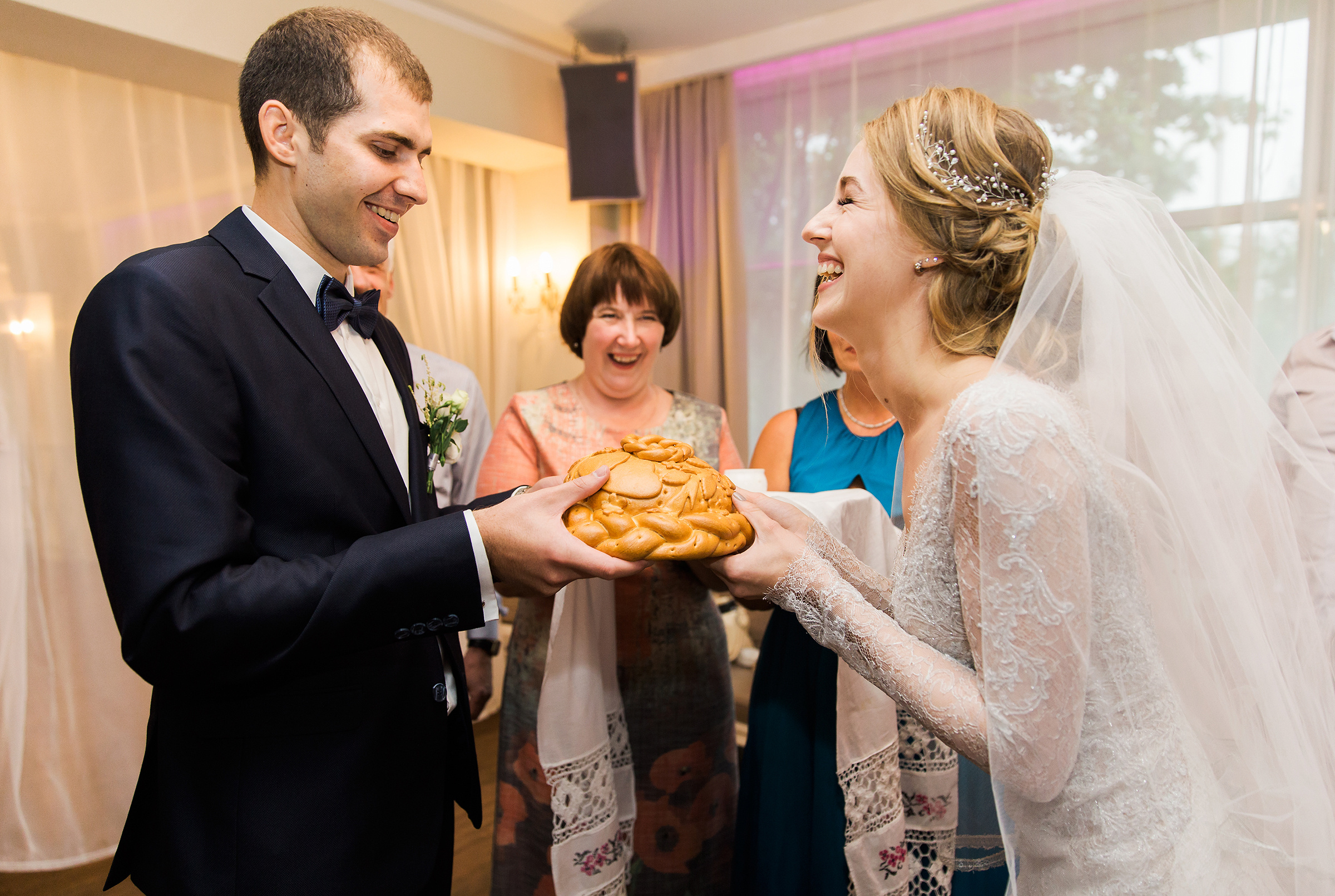 ЛИДИЯ и ДАНИИЛ. Свадебный и семейный пленочный фотограф в Петербурге Истомина Ирина