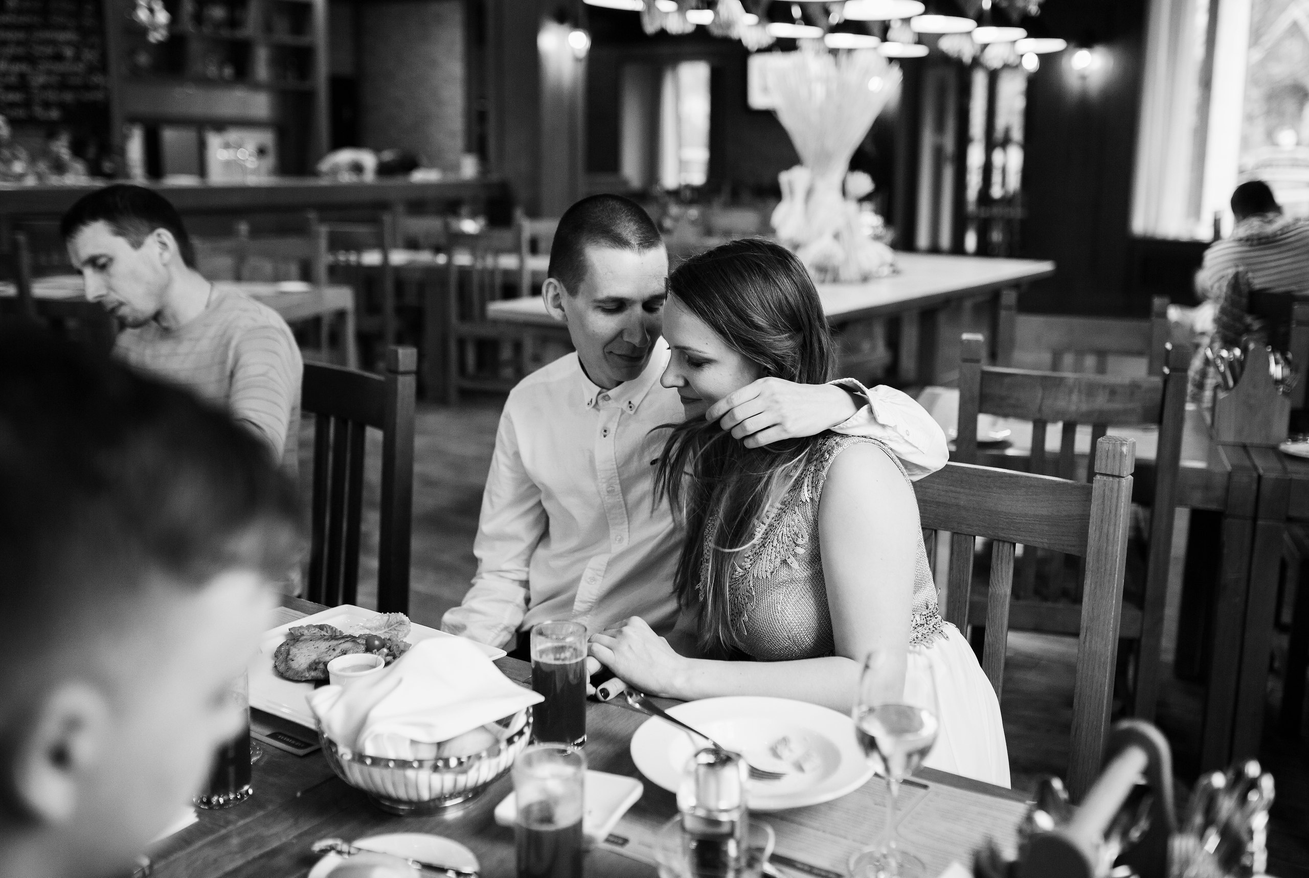 ВЕРА и ВИТАЛИЙ. Свадебный и семейный пленочный фотограф в Петербурге Истомина Ирина