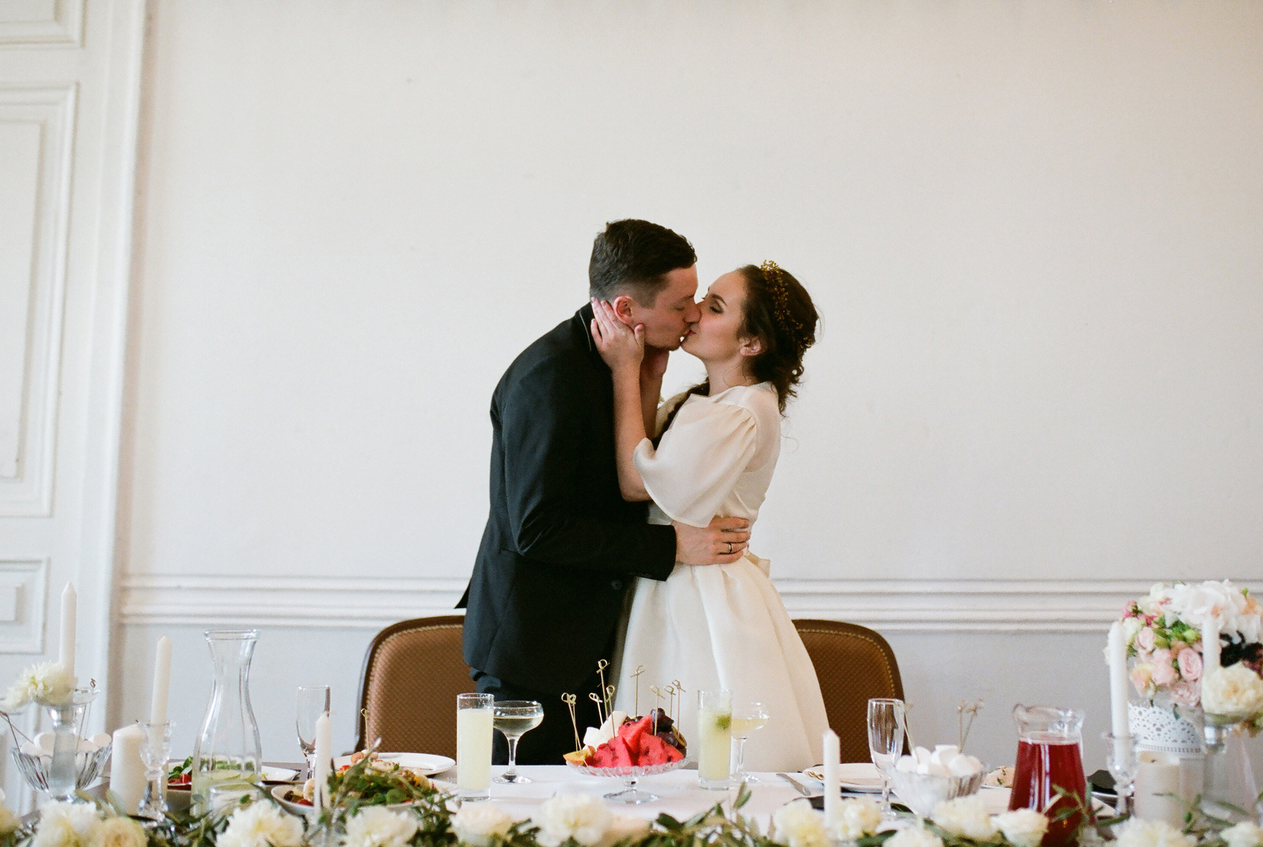 ЕЛЕНА и ИГОРЬ. Свадебный и семейный пленочный фотограф в Петербурге Истомина Ирина